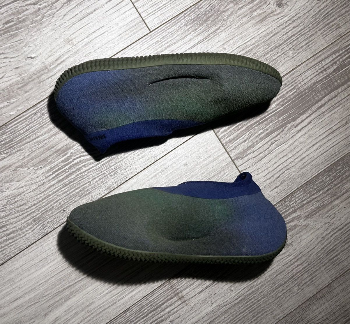 Yeezy Yeezy Knit Runners Size US 8.5 / EU 41-42 - 2 Thumbnail