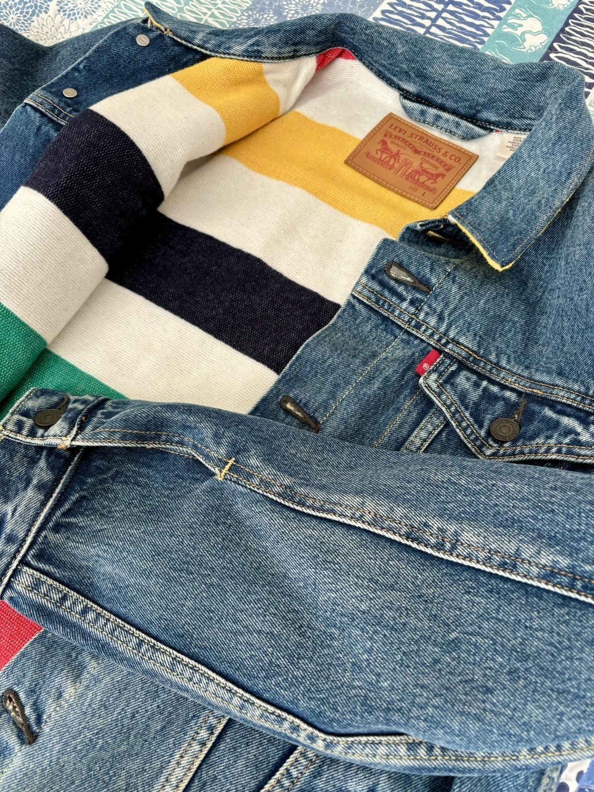 Hudsons Bay Limited Edition Levis Hudsons Bay Reversible Denim Trucker Size US L / EU 52-54 / 3 - 3 Thumbnail