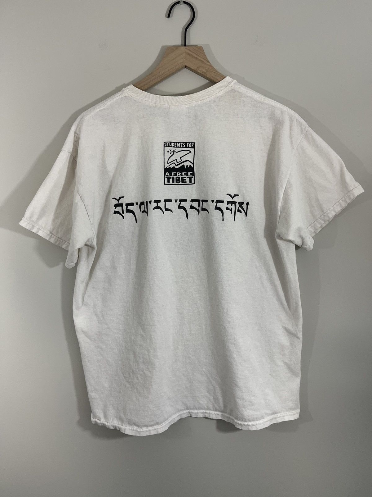Vintage Distressed Tibet Dragon Graphic Tee Size US L / EU 52-54 / 3 - 8 Thumbnail
