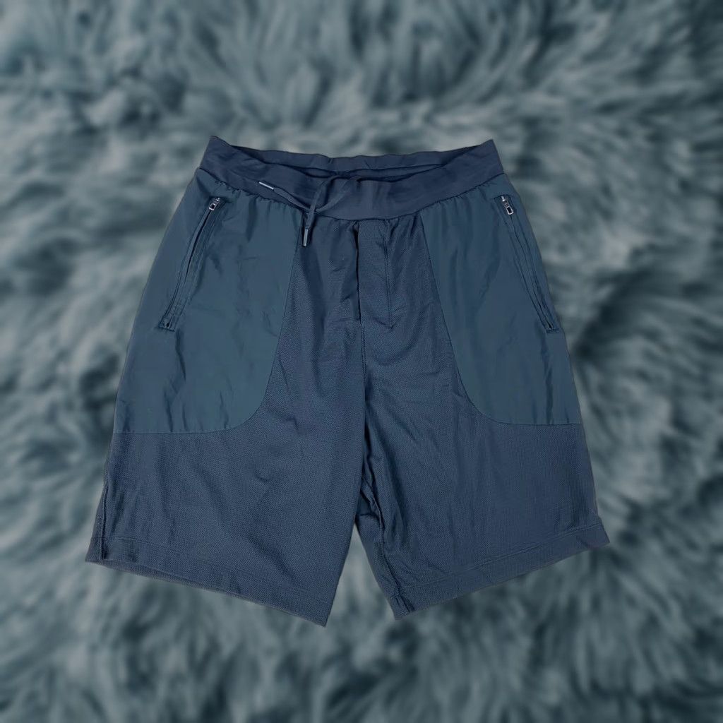 Lululemon Lululemon Athletic Shorts Black Mens M 9" Inseam Gym Training Work Out Size US 31 - 1 Thumbnail