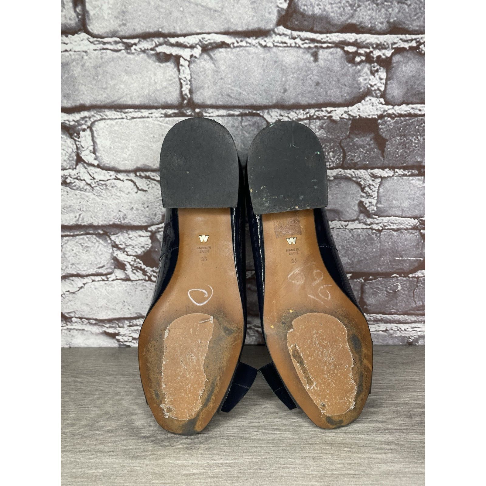 Whistles Whistles Navy Blue Patent Buckle Strap Pumps Block Heels Wo Size US 5.5 / IT 35.5 - 23 Thumbnail