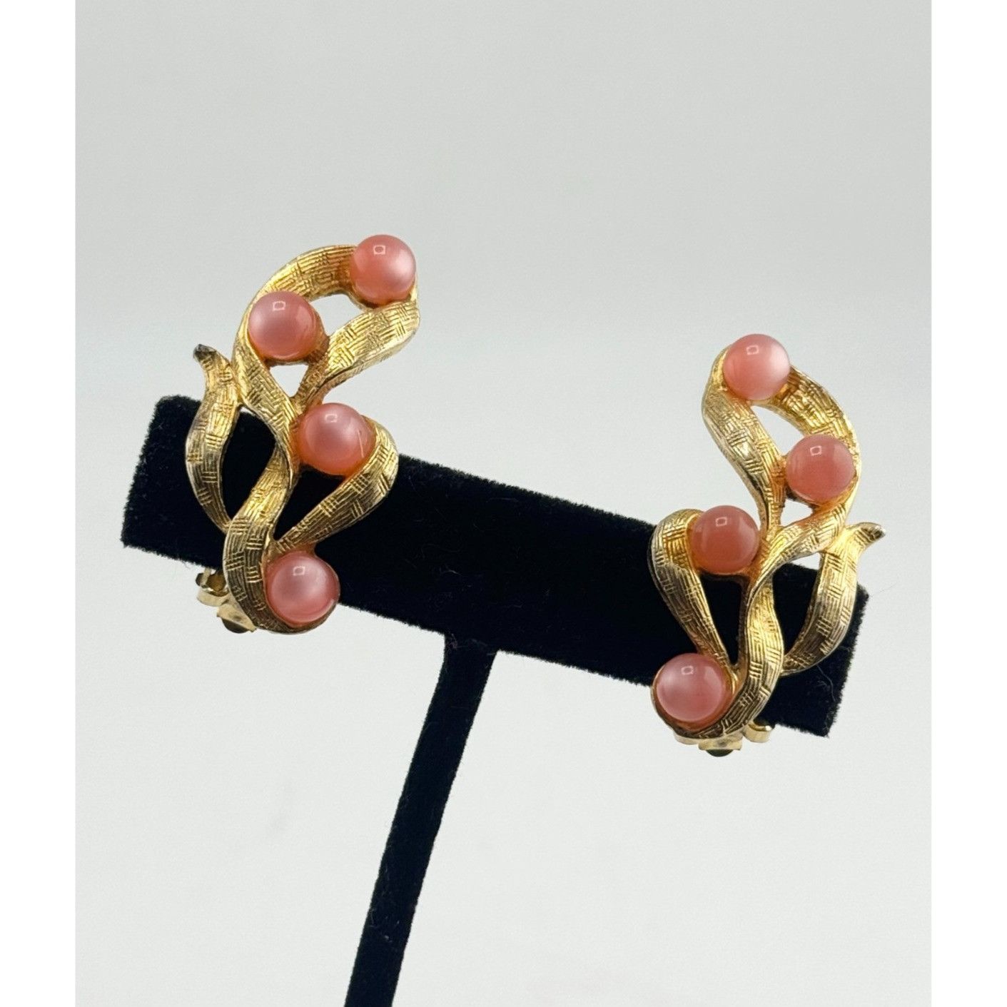 Vintage Vintage Judy Lee Pink Moonstone Earrings Size ONE SIZE - 1 Thumbnail