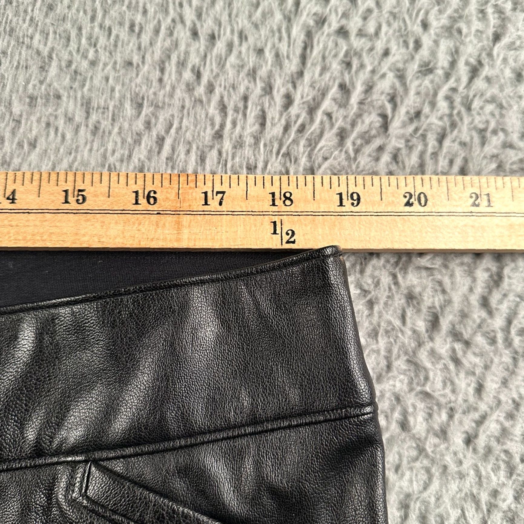 Spanx SPANX Pants Womens 3X Leather-Look Pull On Flare Black Faux Leather Wide Leg Size 40" / US 18 - 6 Thumbnail