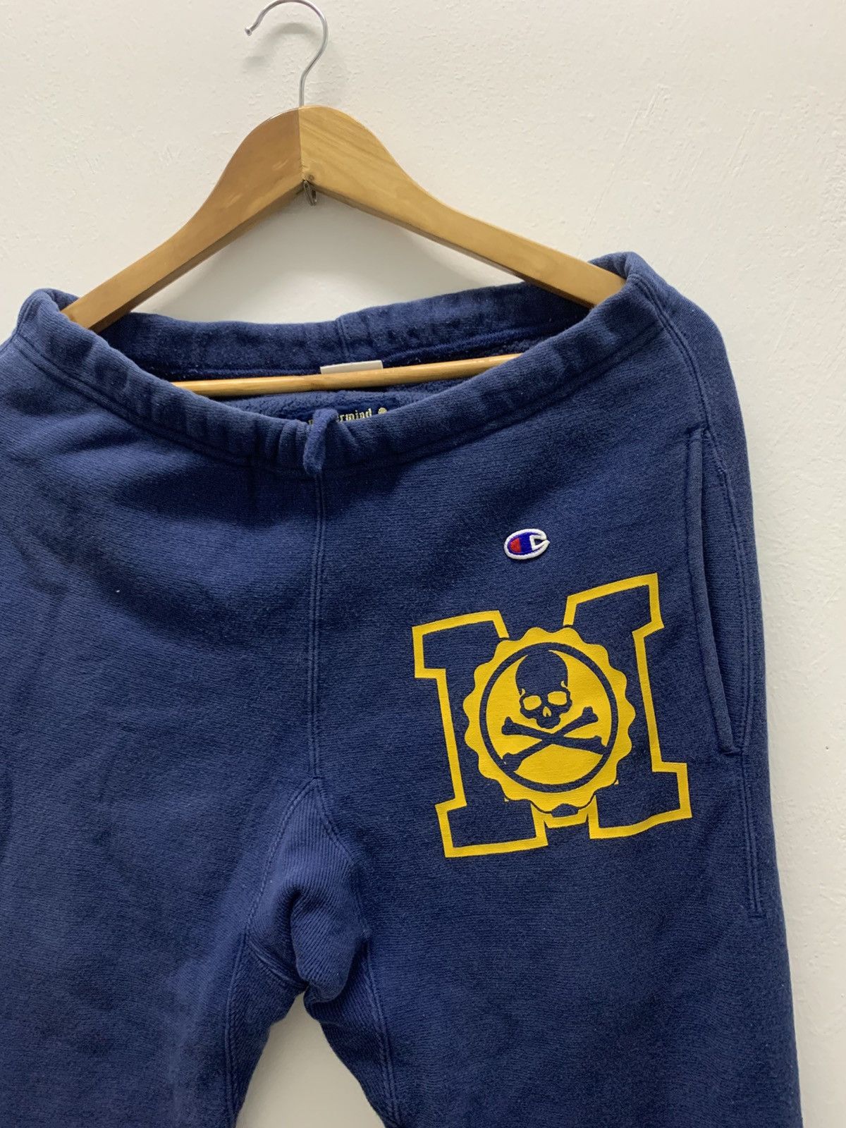 Mastermind Japan Sweatpants champion reverse weave x mastermind japan Size US 30 / EU 46 - 2 Thumbnail