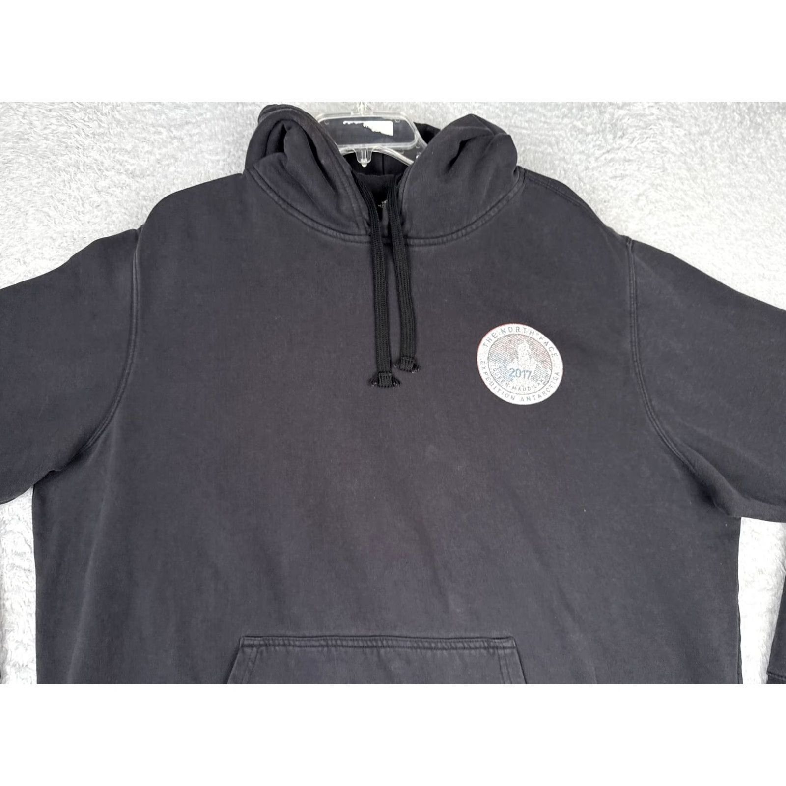 The North Face The North Face Hoodie Mens 2XL Black Expedition Antarctica Fleece Sweatshirt Graphic Print Pullover Front Kangaroo Pocket Hooded Casual Wear Size US XXL / EU 58 / 5 - 4 Thumbnail