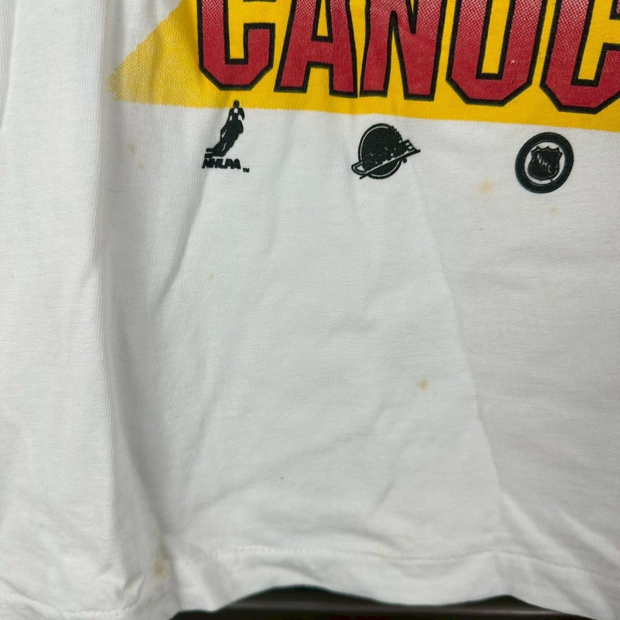 Vintage 1994 Vancouver Canucks Stanley Cup Champions NHL T-Shirt Size US XXL / EU 58 / 5 - 8 Thumbnail