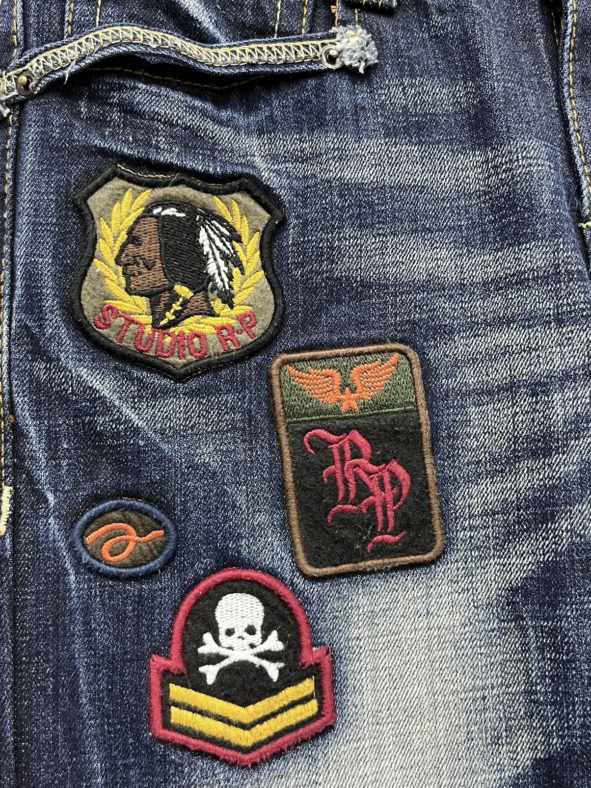 STUDIOUS FYE🔥STUDIO RP Punk Skull Patches Whiskered Blue Flare Denim Size US 28 / EU 44 - 10 Thumbnail