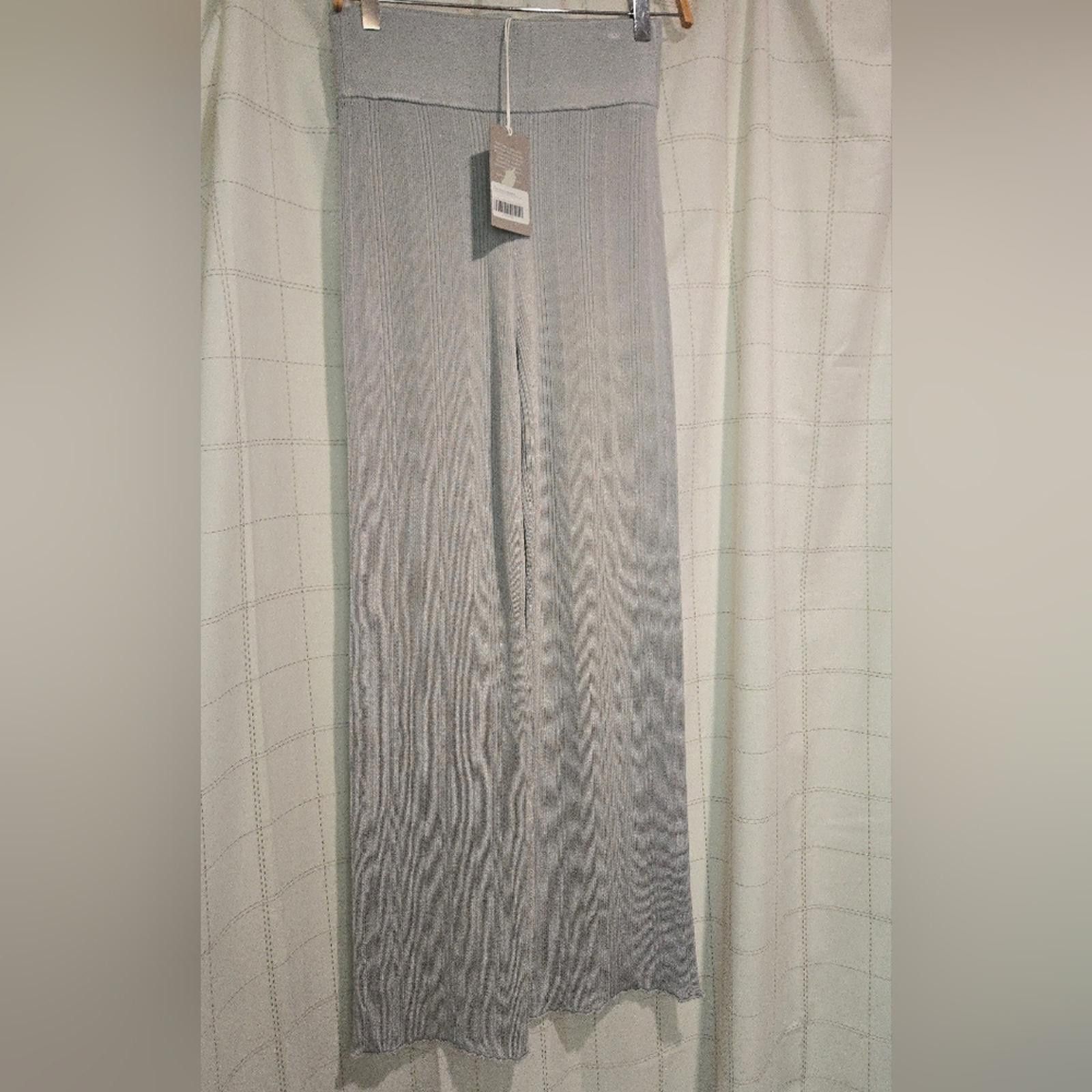 Everlane NWT S Everlane The Ribbed Knit Flare Pants Size 28" / US 6 / IT 42 - 3 Thumbnail