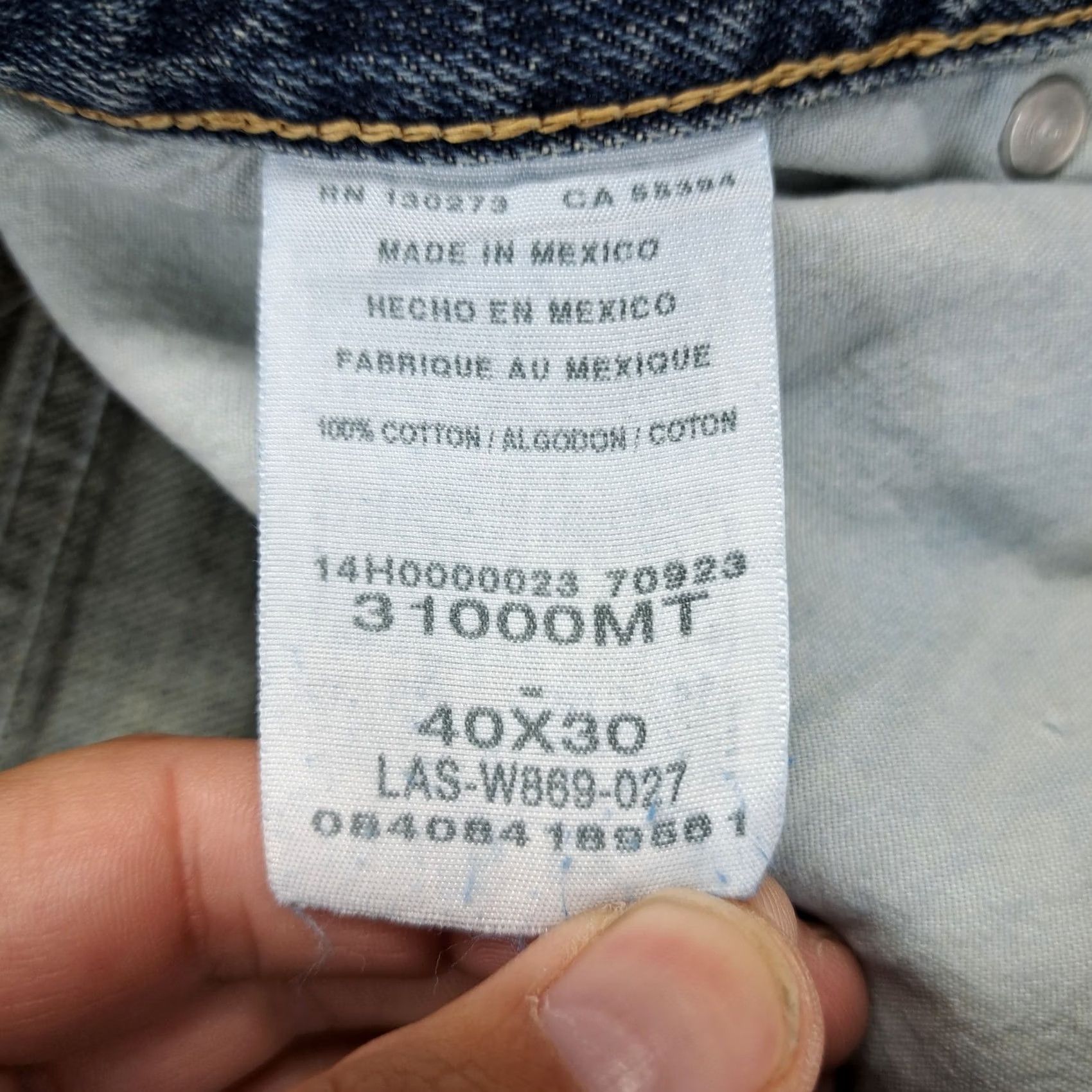 Wrangler Wrangler Mens Classic Fit Jeans Blue Denim 40x30 Straight Workwear Western Wear Casual Style Comfort Pockets Button Zip Logo 40x30 Mens Jeans Size US 40 / EU 56 - 4 Thumbnail