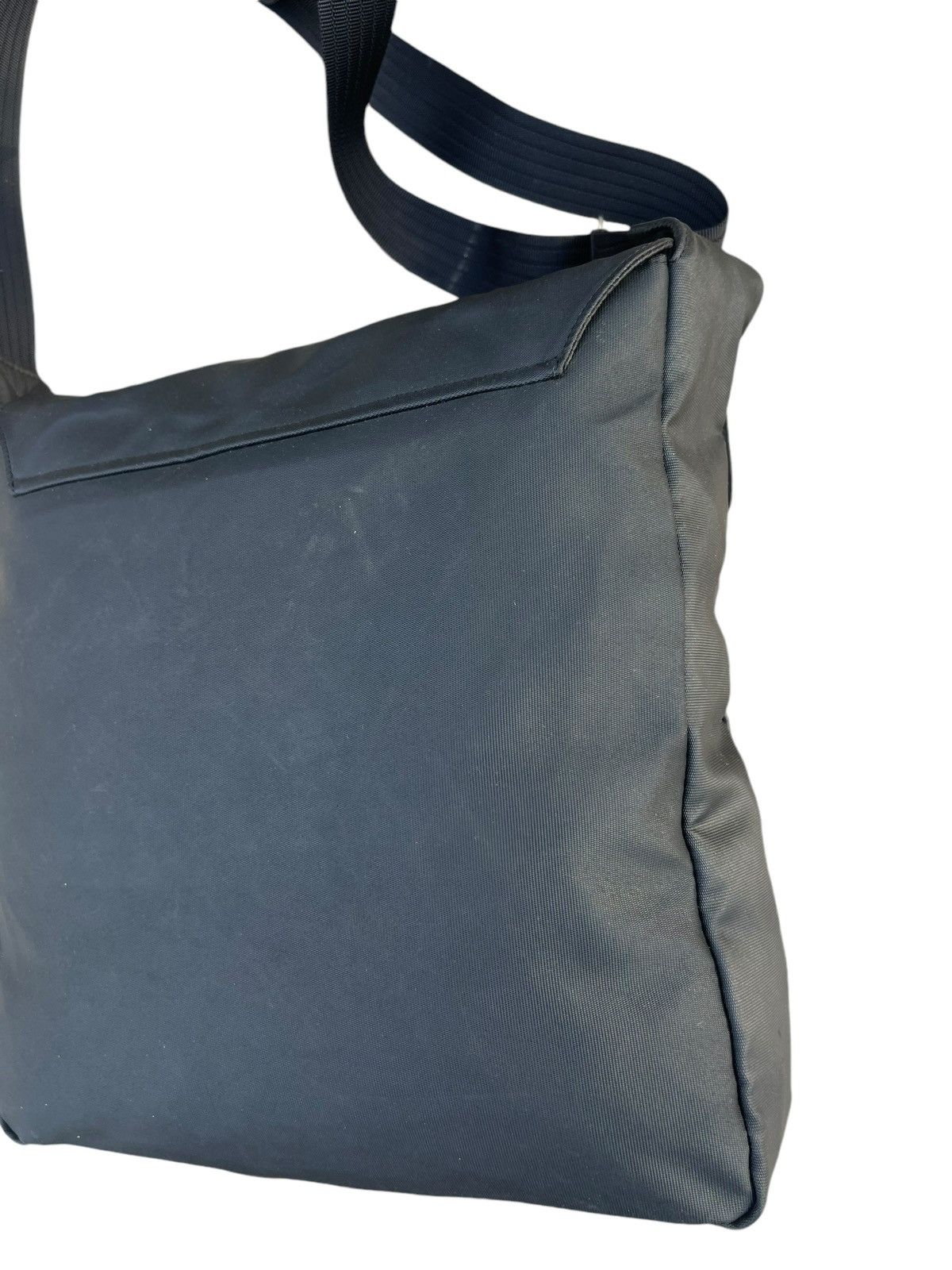 Paul Smith Vintage Paul Smith Waxed Cargo Sling Bag Size ONE SIZE - 12 Thumbnail