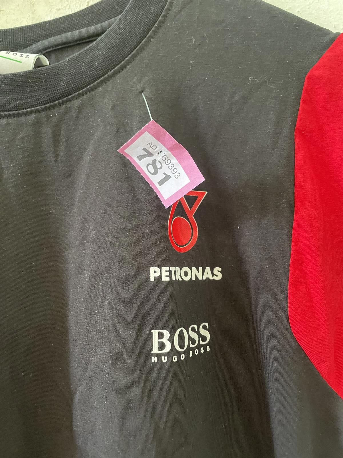 Hugo Boss Hugo Boss Petronas Mercedes AMG Formula 1 Team T-Shirt Size US M / EU 48-50 / 2 - 3 Thumbnail