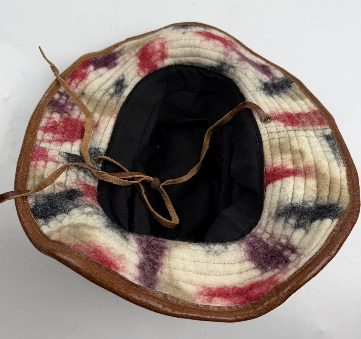 Japanese Brand very rare custom made leather patchwork hat tc52 Size ONE SIZE - 7 Thumbnail