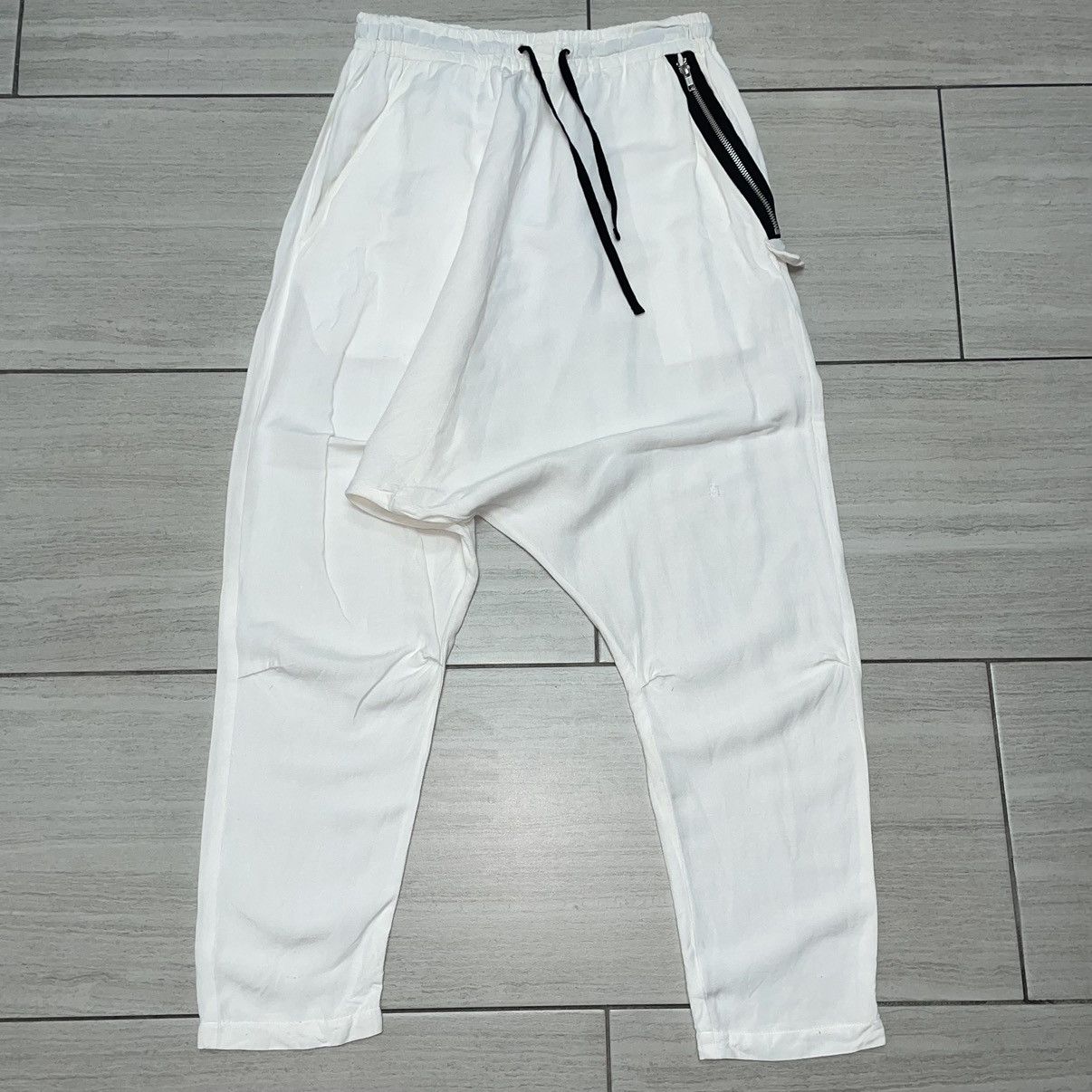 Yohji Yamamoto Yohji Yamamoto Drop Crotch Linen Pants Regulation Size 2 Size US 32 / EU 48 - 1 Thumbnail