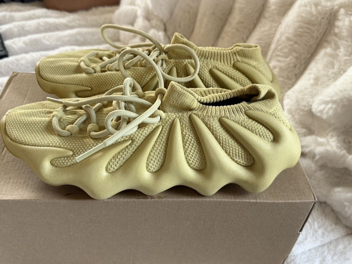 Yeezy Yeezy 450(M)9.5 Size US L / EU 52-54 / 3 - 2 Thumbnail