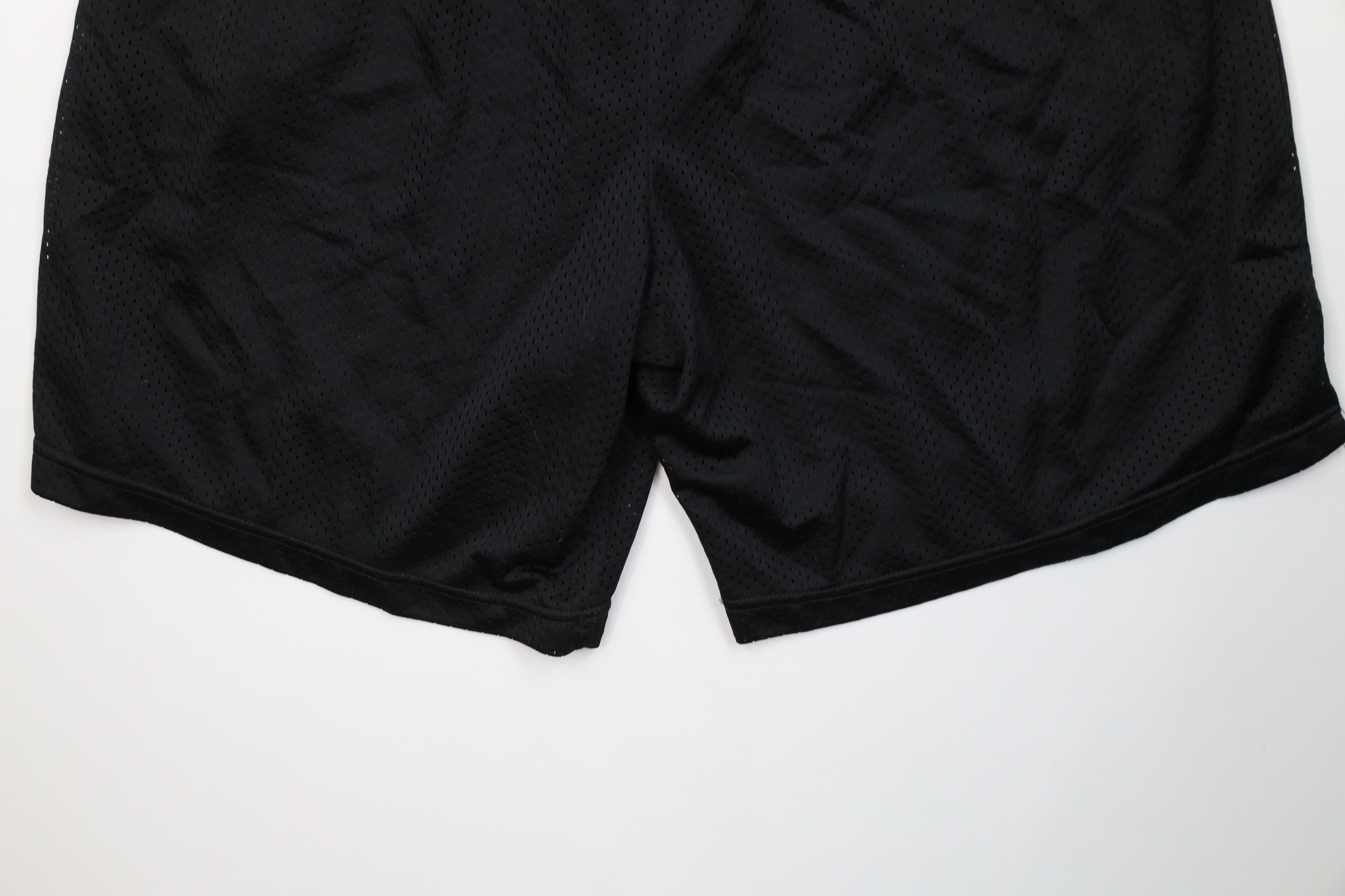 Vintage Vintage 90s Y2K Streetwear Above Knee Mesh Shorts Polyester Size US 34 / EU 50 - 9 Thumbnail