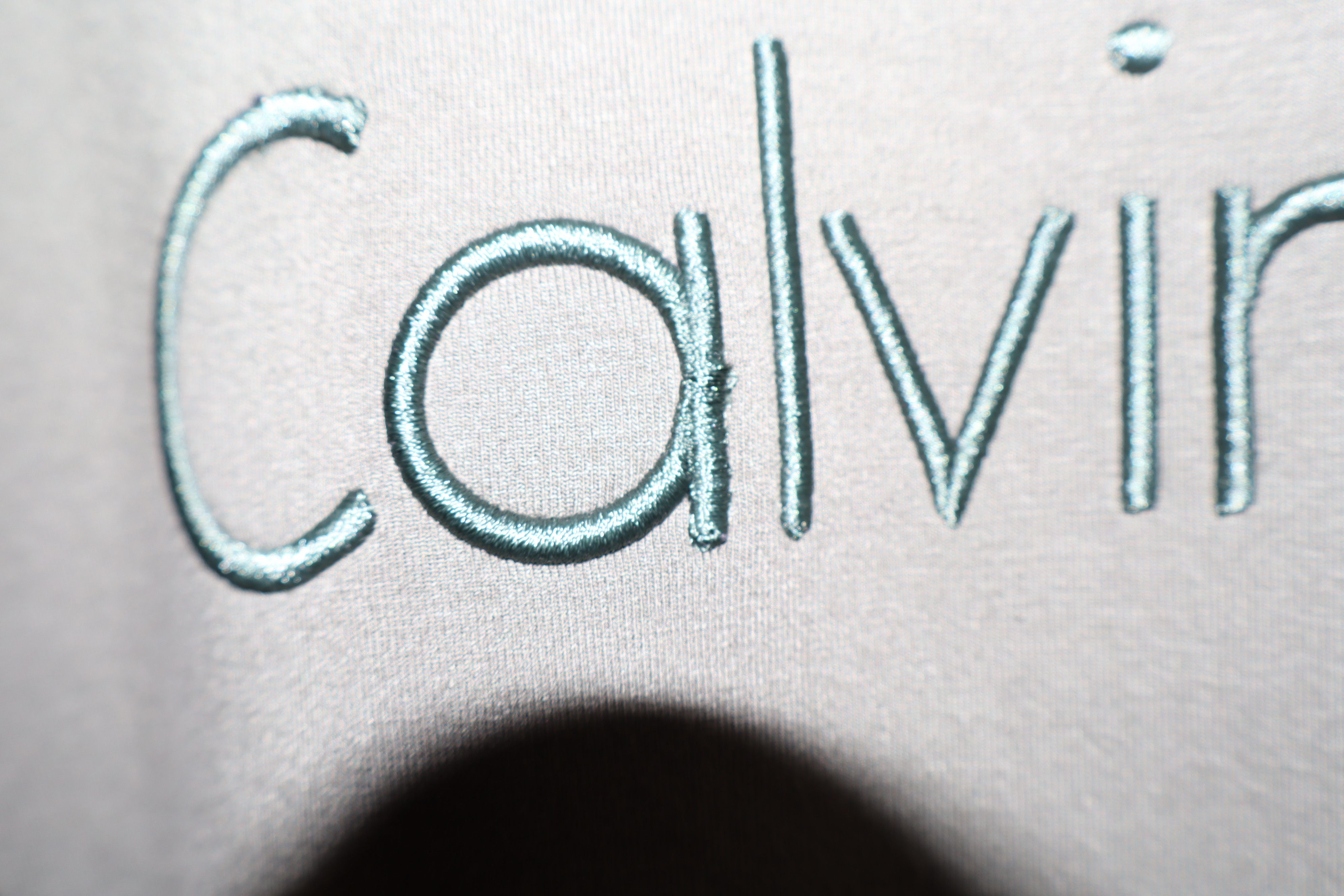 Calvin Klein Embroidered logo sweatshirt Size US L / EU 52-54 / 3 - 8 Thumbnail