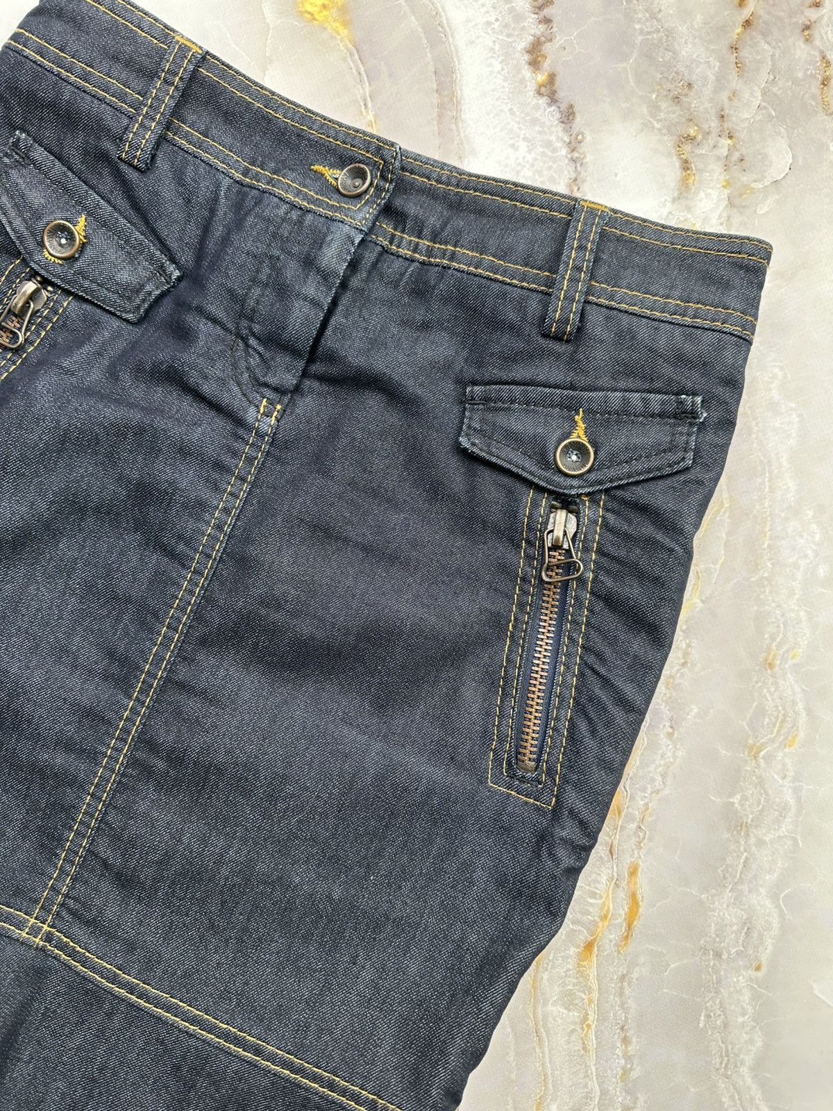 Armani Armani Jeans Knee Length Skirt Size 26" / US 2 / IT 38 - 6 Thumbnail
