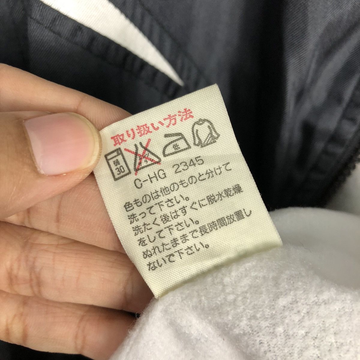 Japanese Brand 📌Vintage Light Bomber Jacket Zipper Asics Streetwear Size US L / EU 52-54 / 3 - 21 Thumbnail