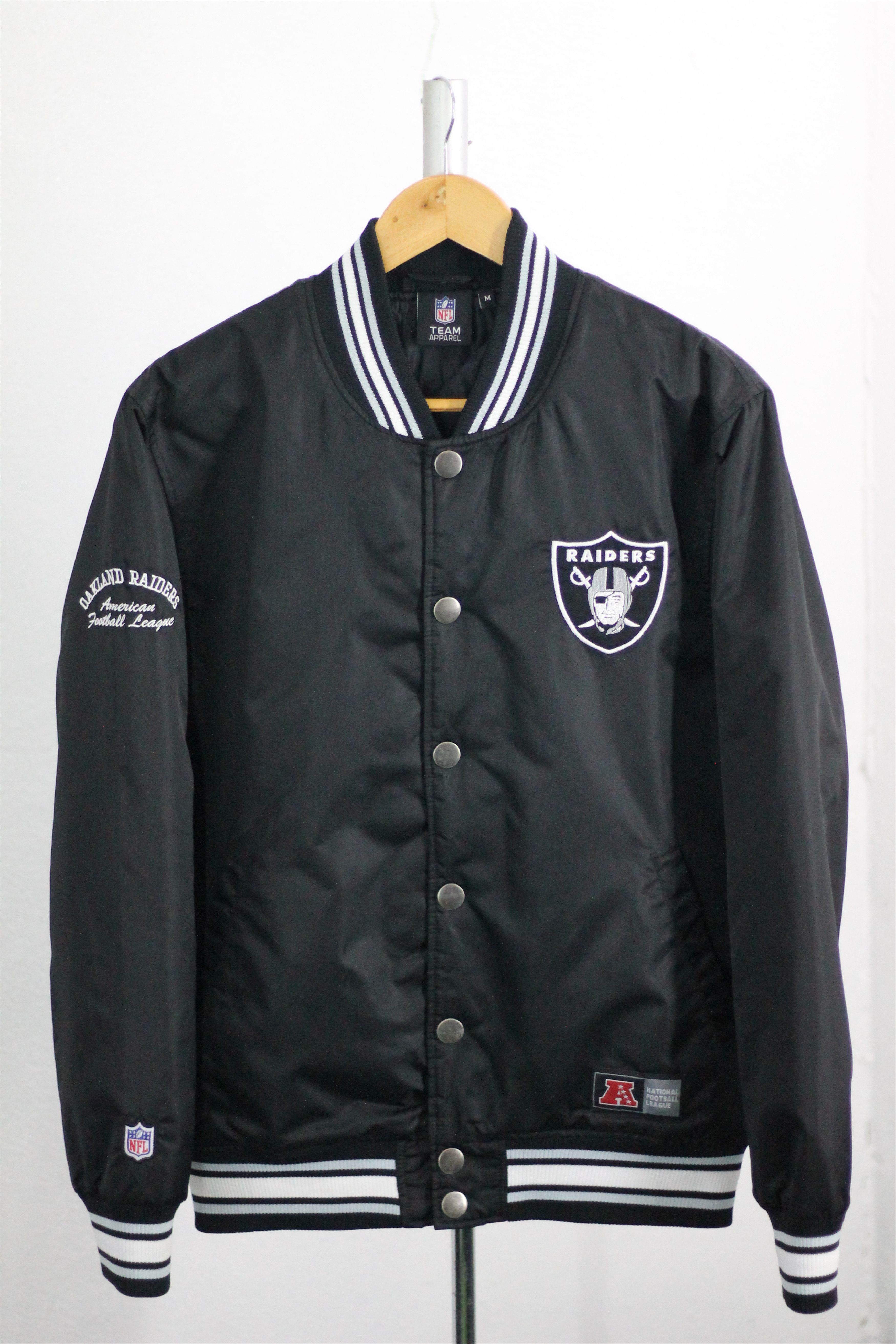 image of Majestic x Nfl Raiders Varisty Jacket in Black, Men's (Size Medium)