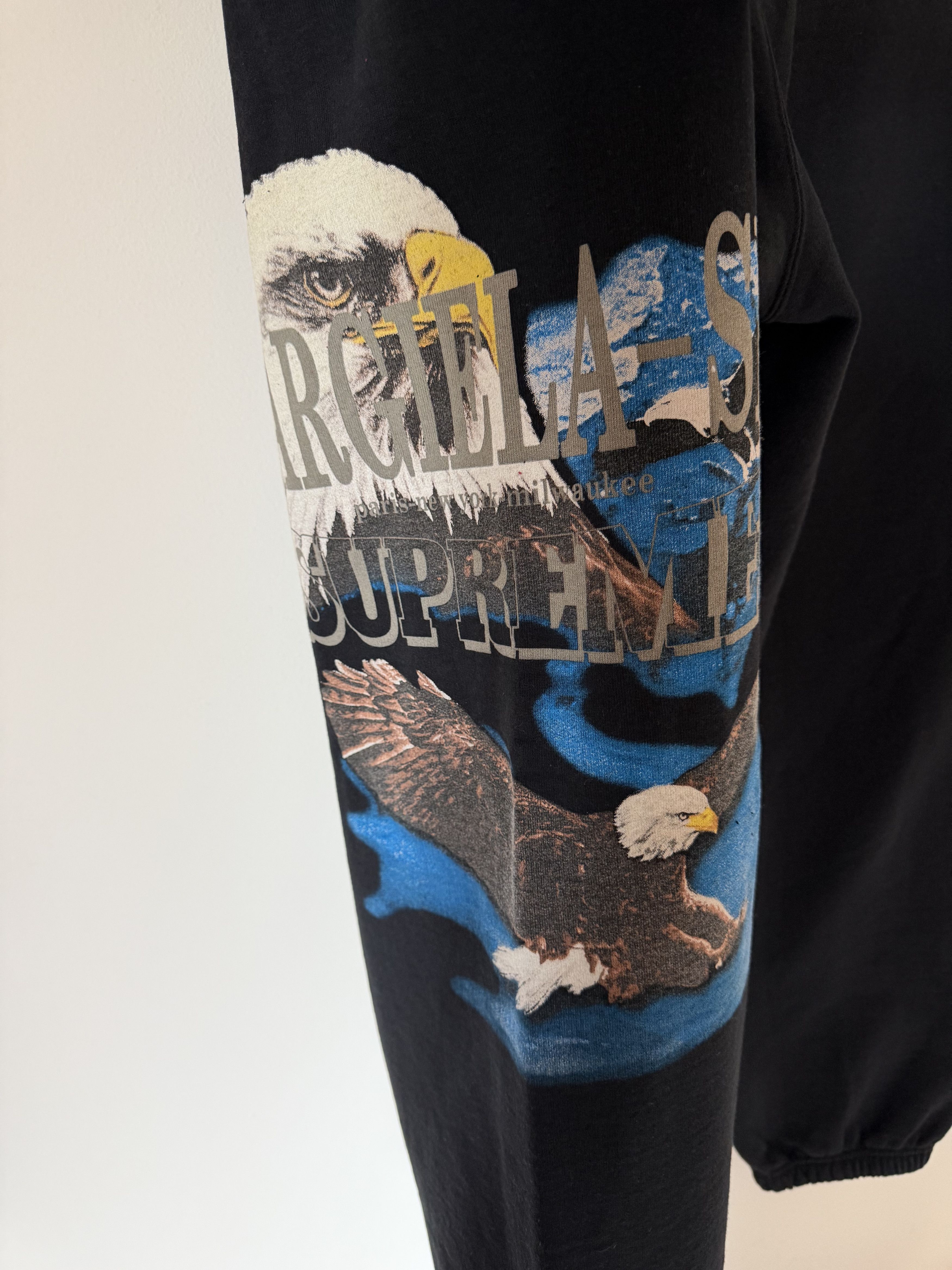 Maison Margiela × Supreme Supreme MM6 Maison Margiela Eagle Sweatpants in Black Size US 30 / EU 46 - 7 Thumbnail