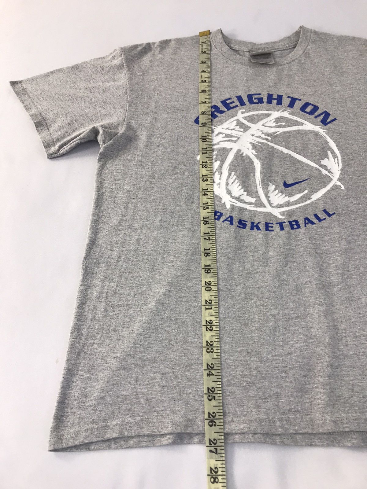 Nike Nike Creighton Basketball Big Logo Tee Size US L / EU 52-54 / 3 - 10 Thumbnail
