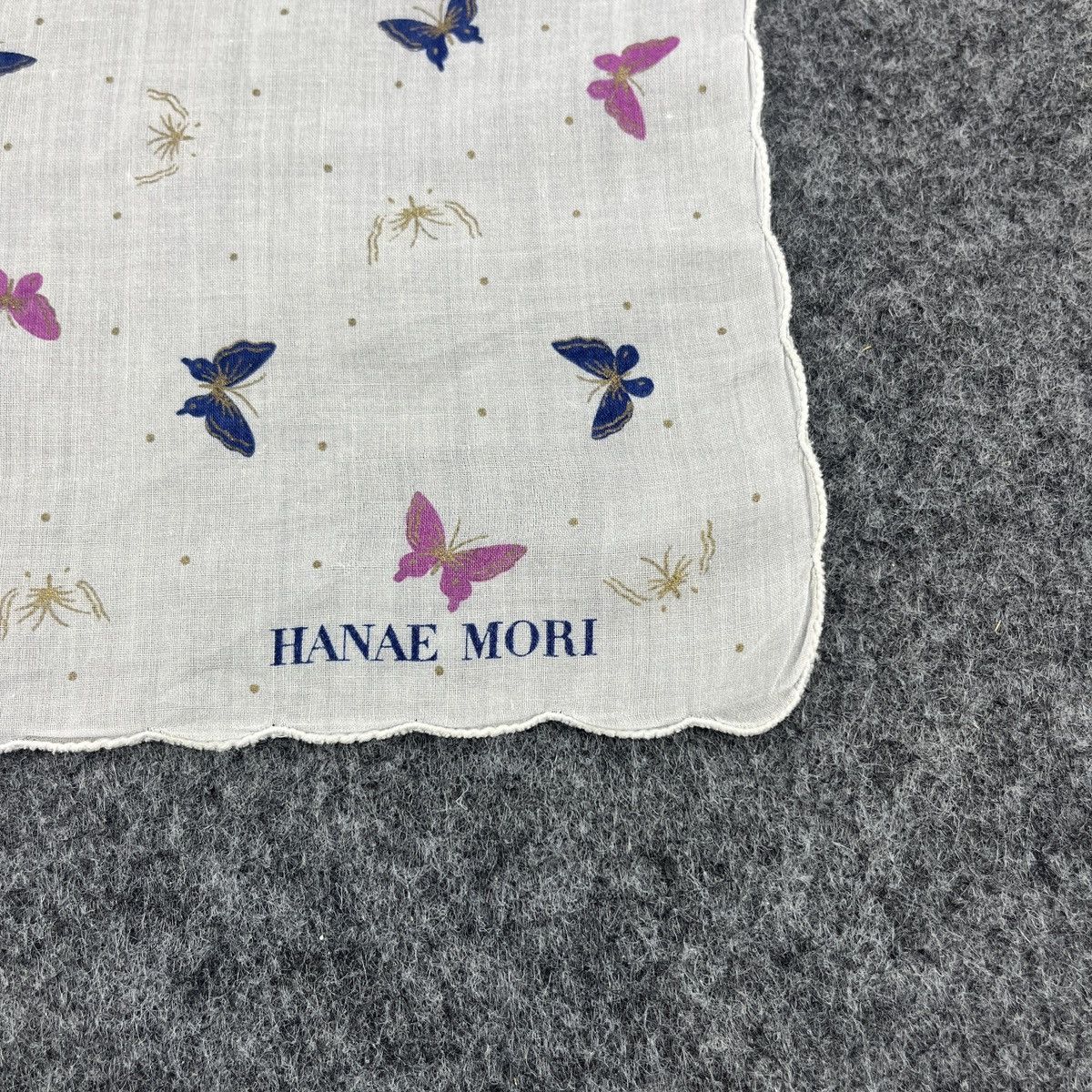 Hanae Mori × Japanese Brand Hanae Mori Bandana / Handkerchief / Neckerchief B372 Size ONE SIZE - 3 Thumbnail