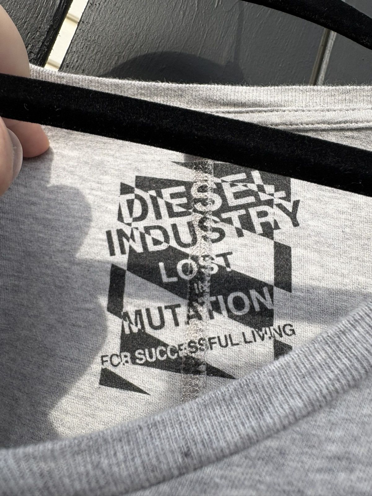 Diesel Diesel Industry Lost Vintage Streetwear Hype T-shirt Size US XL / EU 56 / 4 - 4 Thumbnail
