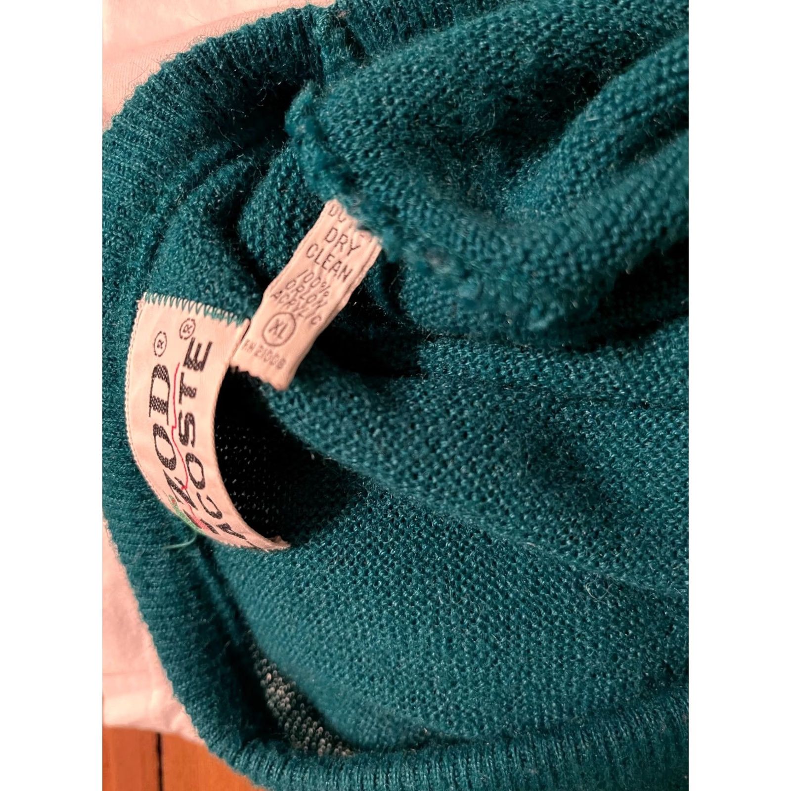 Vintage VINTAGE Lacoste Izod ILGWU Union Made USA Green V-Neck Sweater Men's XLarge Size US XL / EU 56 / 4 - 4 Thumbnail