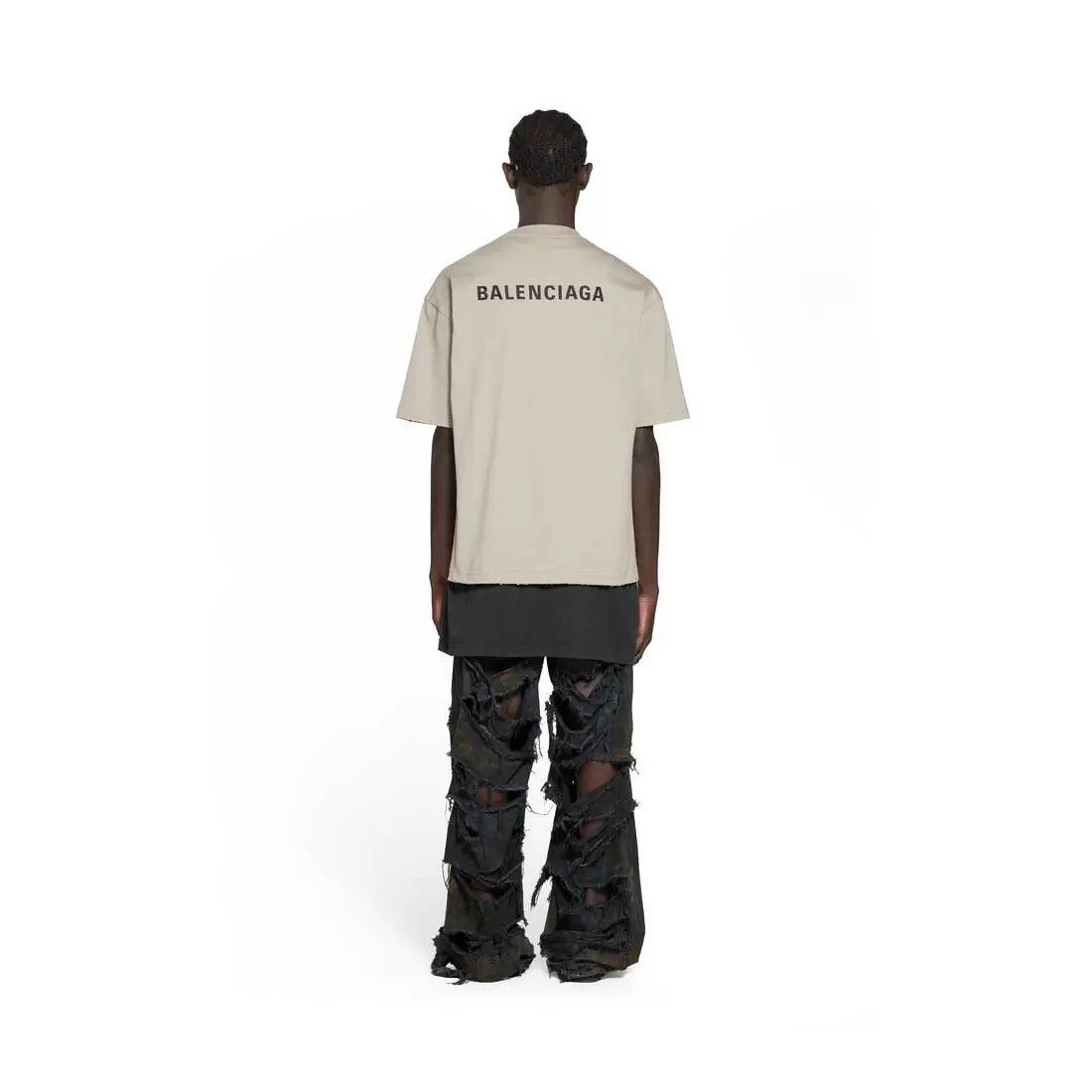 Balenciaga o1w1db10325 Back T-Shirt Medium Fit in Beige Size US XS / EU 42 / 0 - 5 Thumbnail