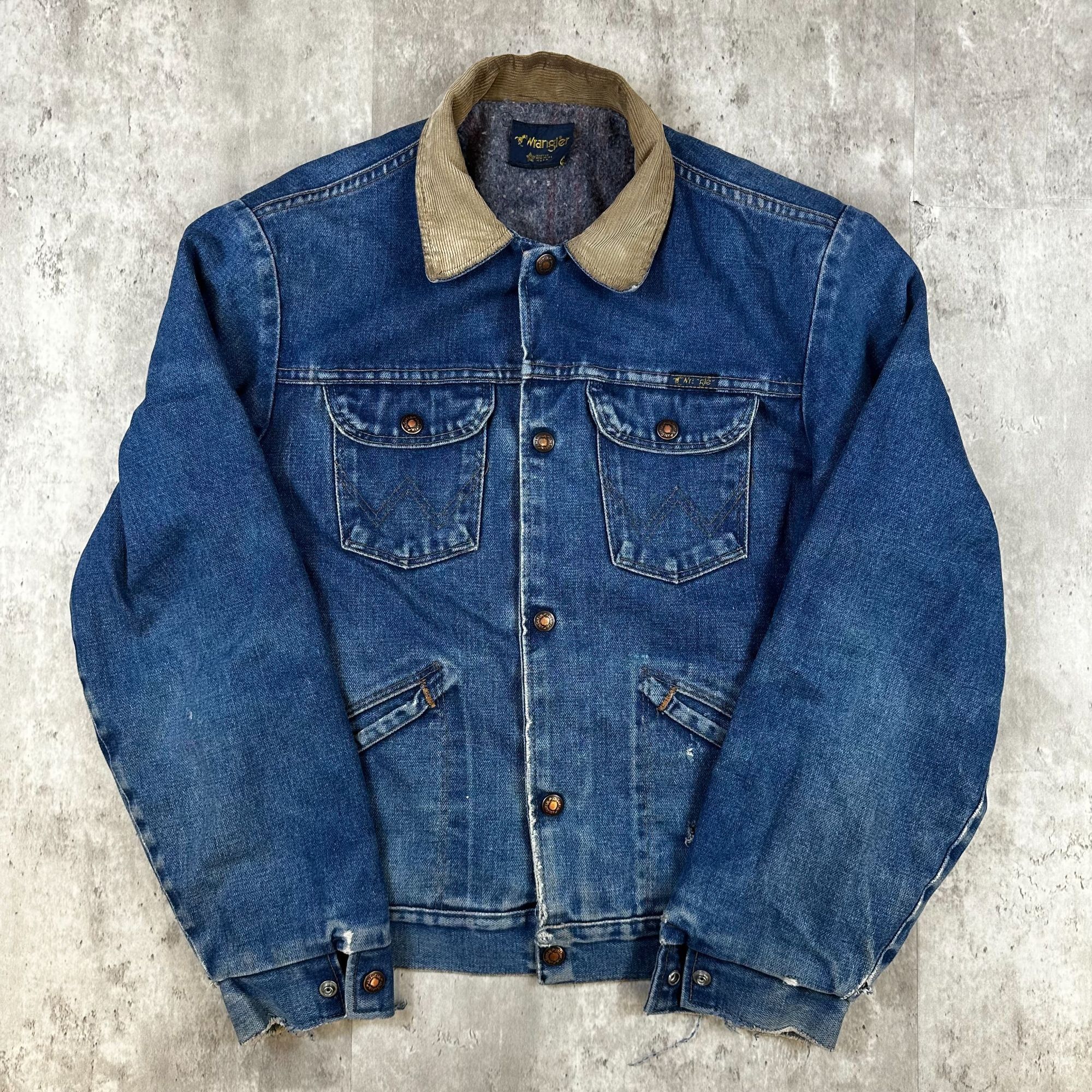 Wrangler Vintage Wrangler Denim Jacket With Corduroy Collar Mens L Ma Size US S / EU 44-46 / 1 - 1 Thumbnail