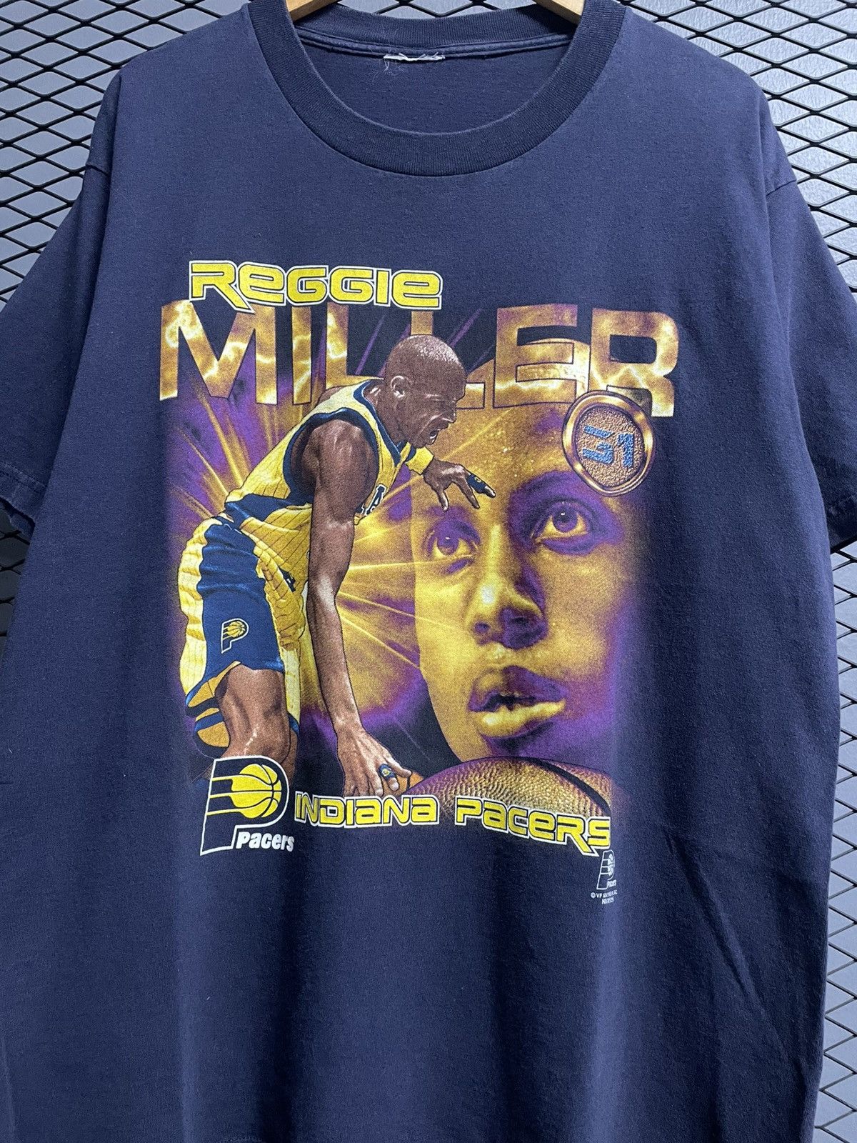 NBA Vintage Reggie Miller Coin T-Shirt. Size US L / EU 52-54 / 3 - 3 Thumbnail