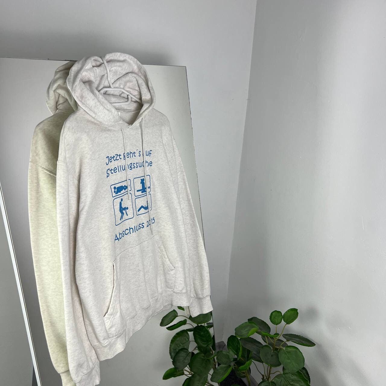 Vintage Crazy Time To Pick A Pose Sex Humor Print Hoodie Vintage Size US M / EU 48-50 / 2 - 1 Thumbnail