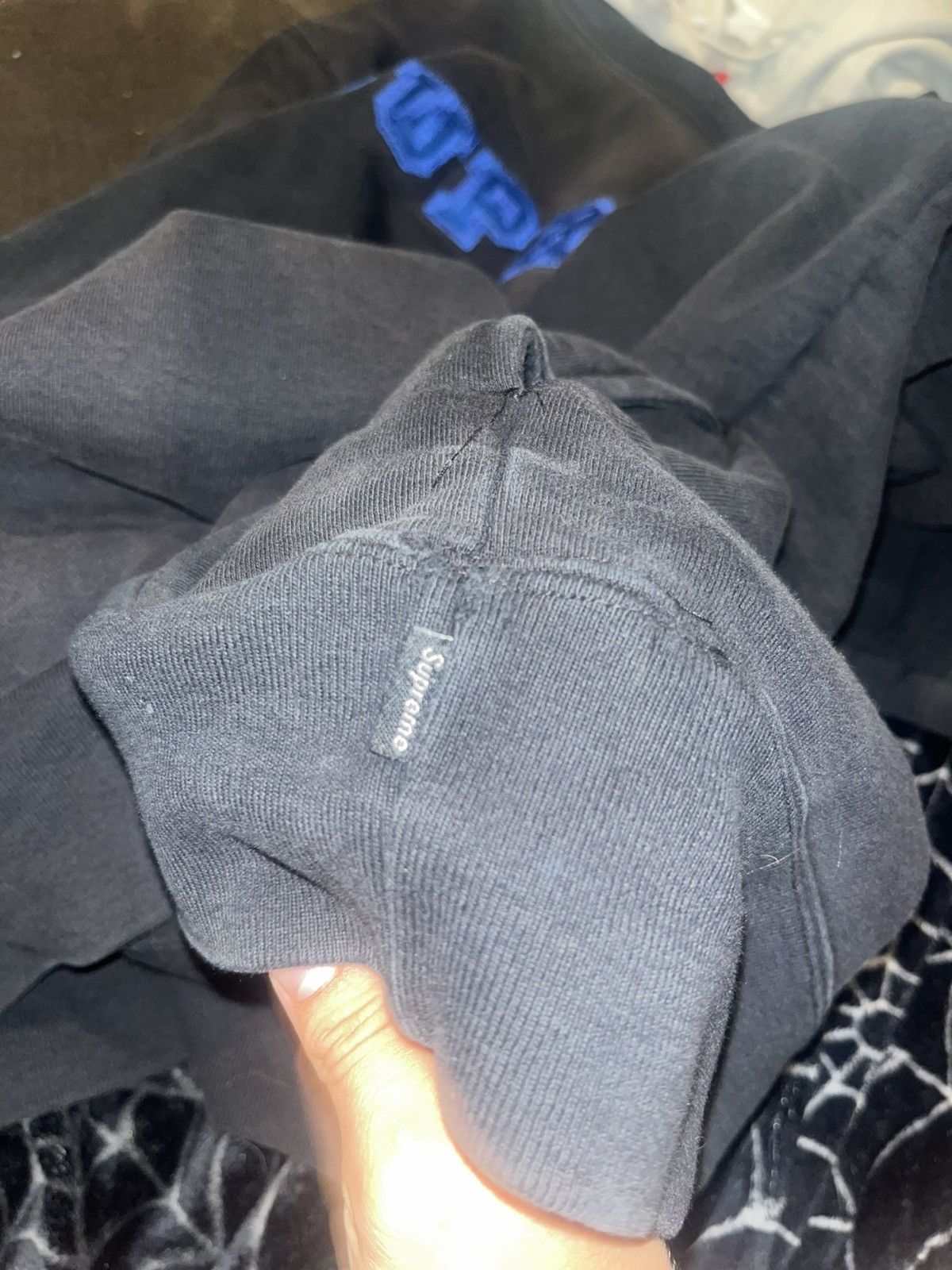 Supreme Supreme Supreme Hoodie Size US M / EU 48-50 / 2 - 9 Thumbnail