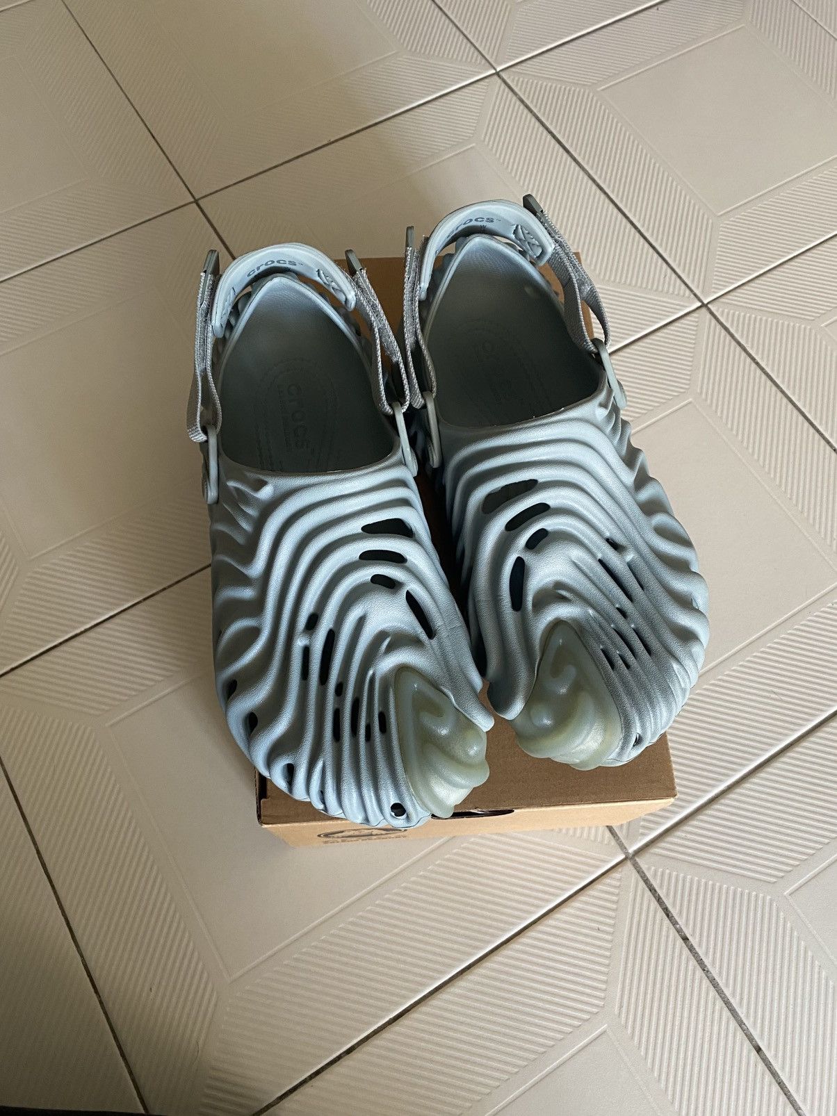 Crocs × Salehe Bembury Crocs Salehe Bembury Manta Size US 8 / EU 41 - 1 Thumbnail