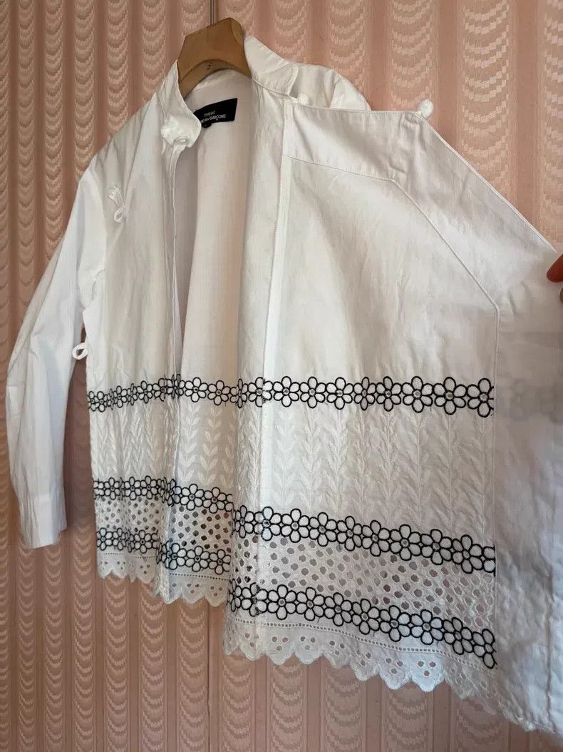 Comme des Garcons Comme Des Garcons Embroidered White Shirt with Chinese Col Size S / US 4 / IT 40 - 4 Thumbnail