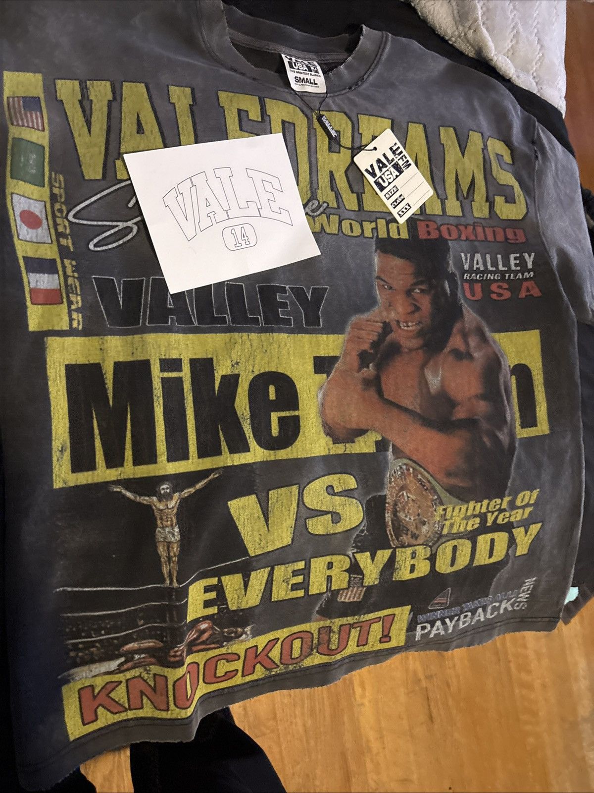 Vale Vale Lives Mike Tyson Tee Size US S / EU 44-46 / 1 - 3 Thumbnail