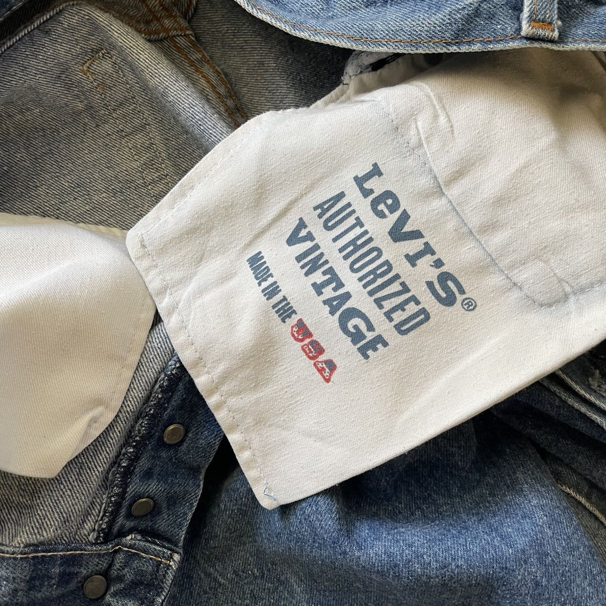 Levi's Vintage Clothing Authentic Authorized Vintage Levis 501 blue jeans size 38 Size US 38 / EU 54 - 5 Thumbnail