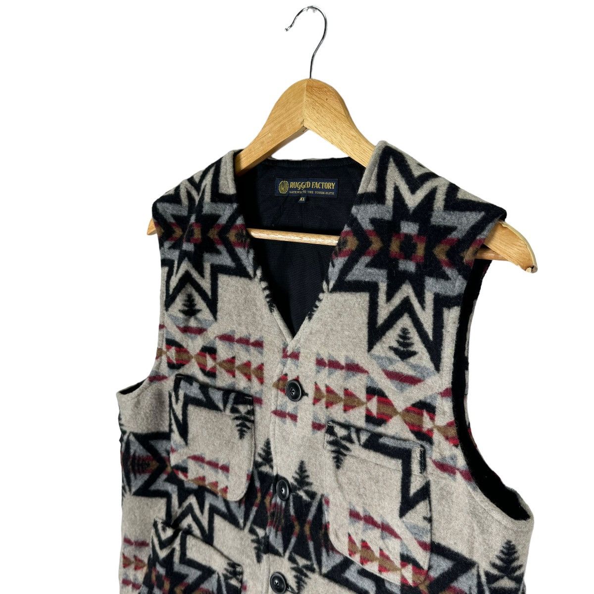Native ☀️RUGGED FACTORY JAPAN NATIVE VEST Size US XL / EU 56 / 4 - 5 Thumbnail