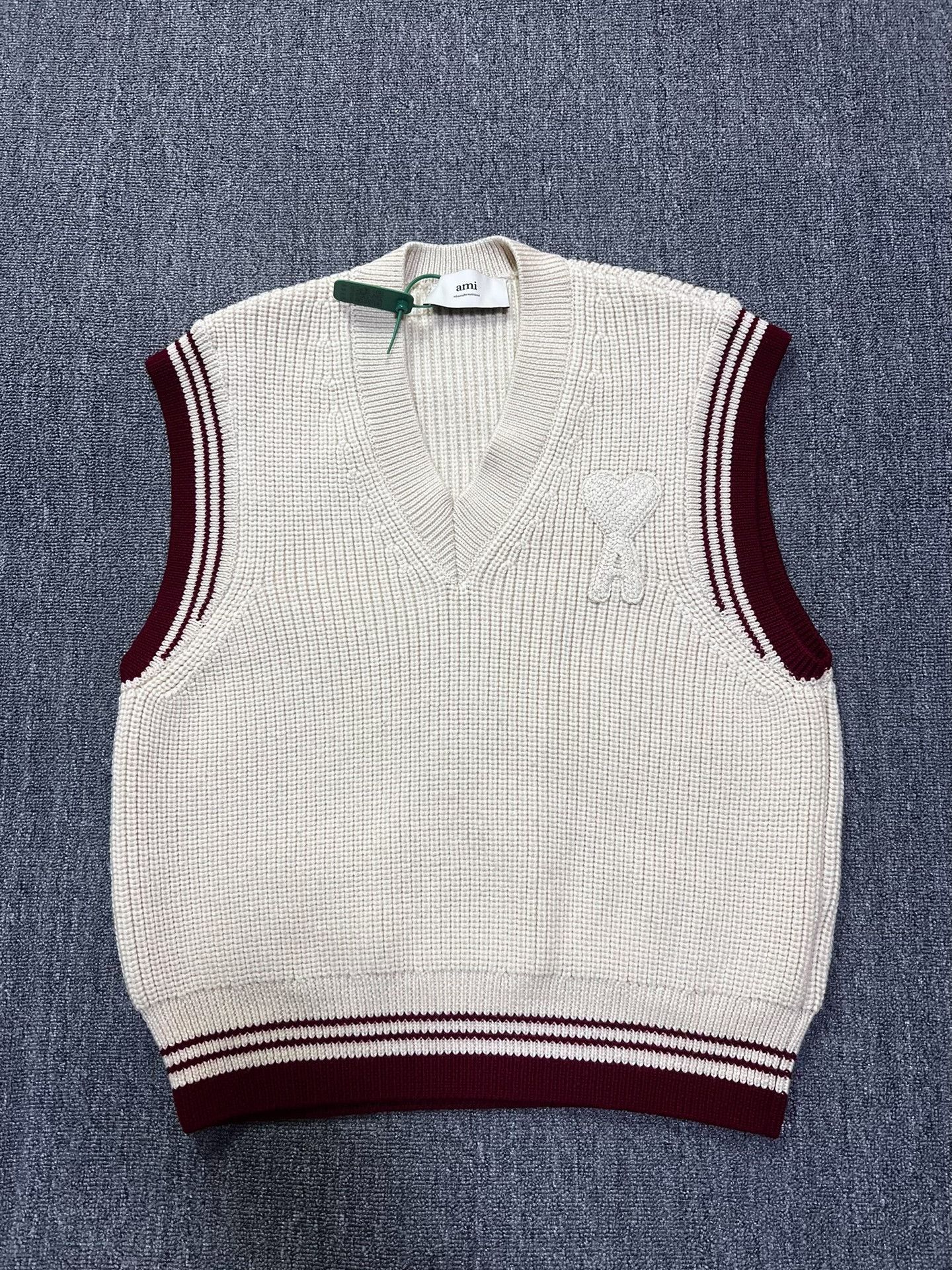 AMI AMI Sleeveless Knit Vest Size US M / EU 48-50 / 2 - 1 Thumbnail