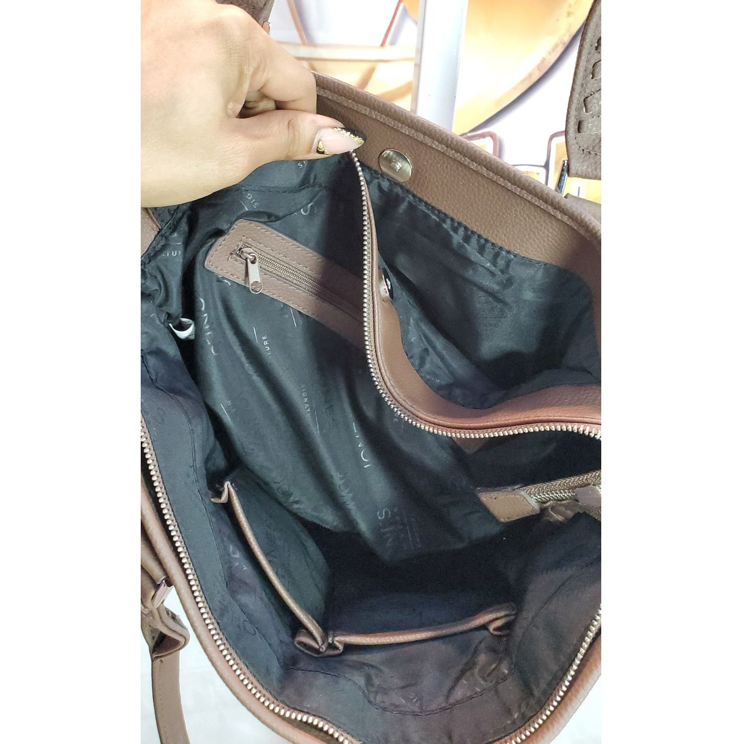Jones New York Jones New York Red Brown Zip Tote Handbag Size ONE SIZE - 5 Thumbnail