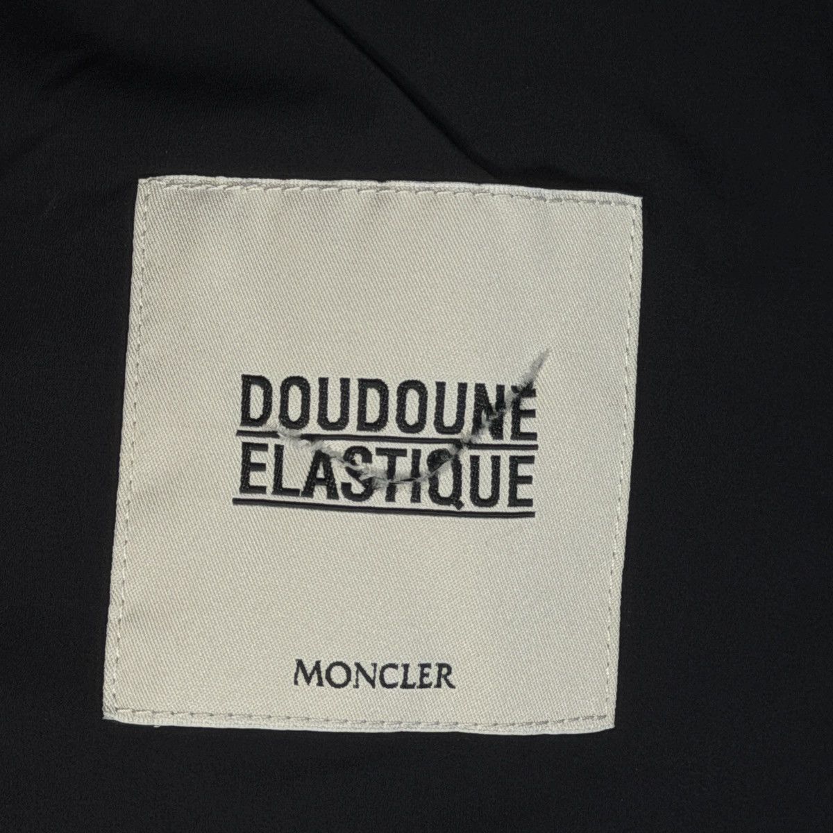Moncler Moncler Classic Puffer Down Jacket Wide Bottom Luxury Size S / US 4 / IT 40 - 9 Thumbnail