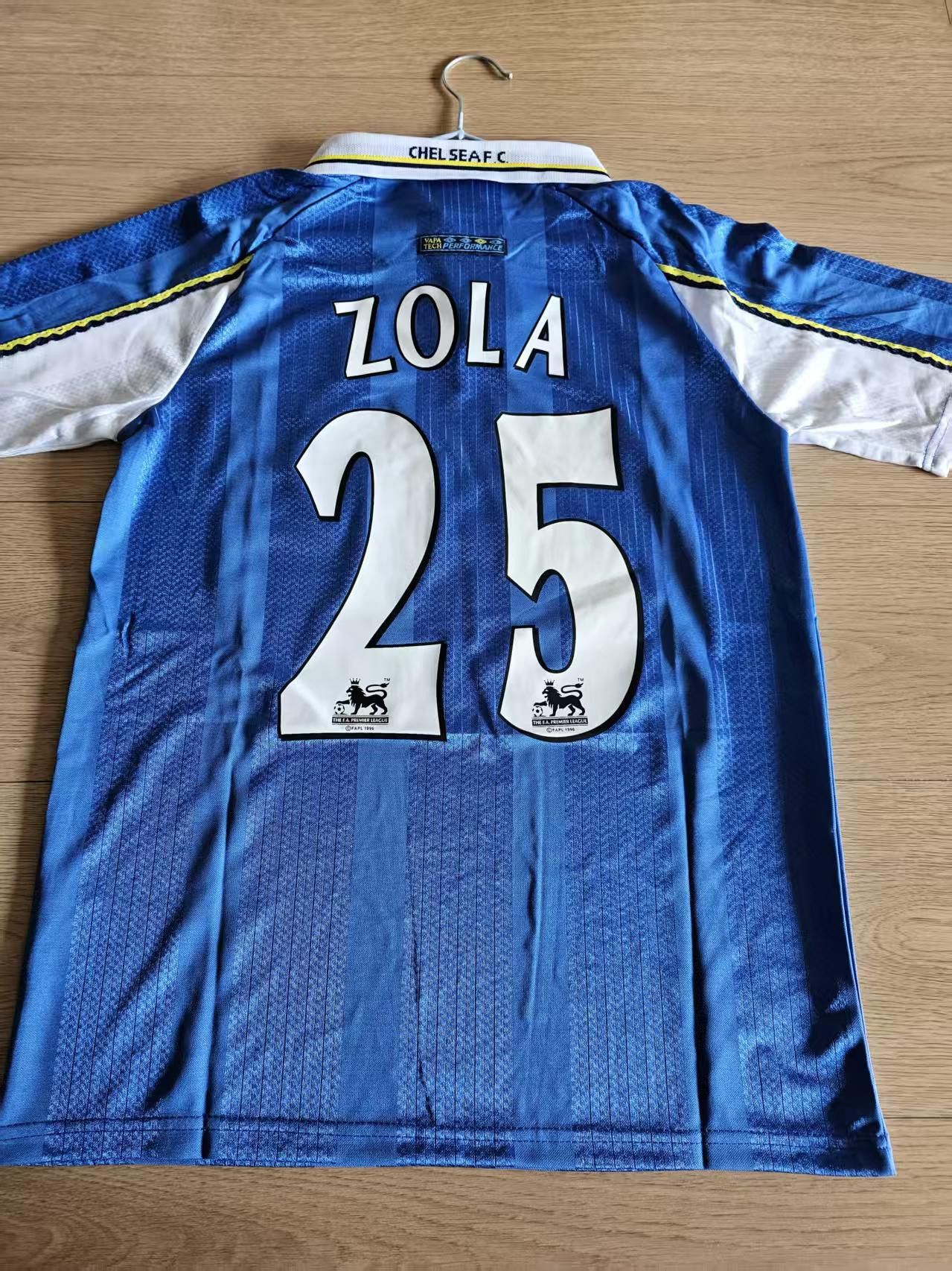 Other Vintage Chelsea #25 Gianfranco Zola Jersey Home M Size US M / EU 48-50 / 2 - 1 Thumbnail