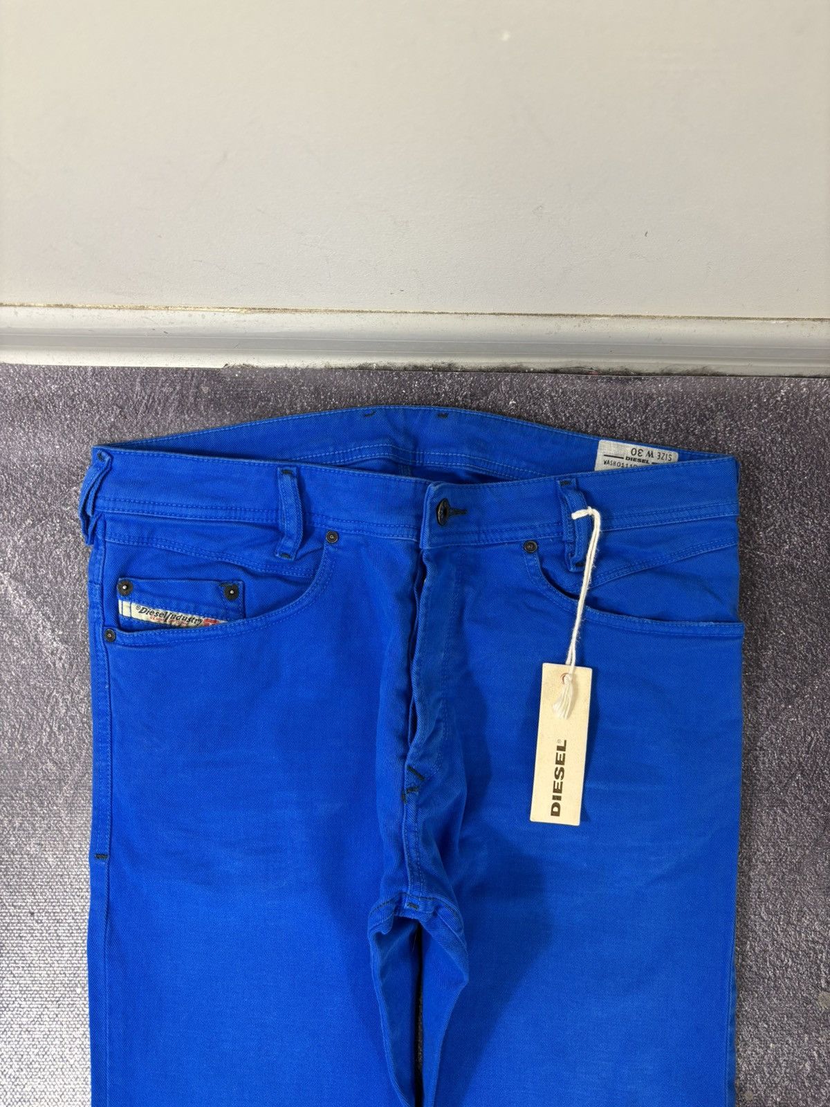 Diesel Diesel Iakop Regular Slim Tapered NWT Men’s Blue Denim Jeans Size US 30 / EU 46 - 5 Thumbnail