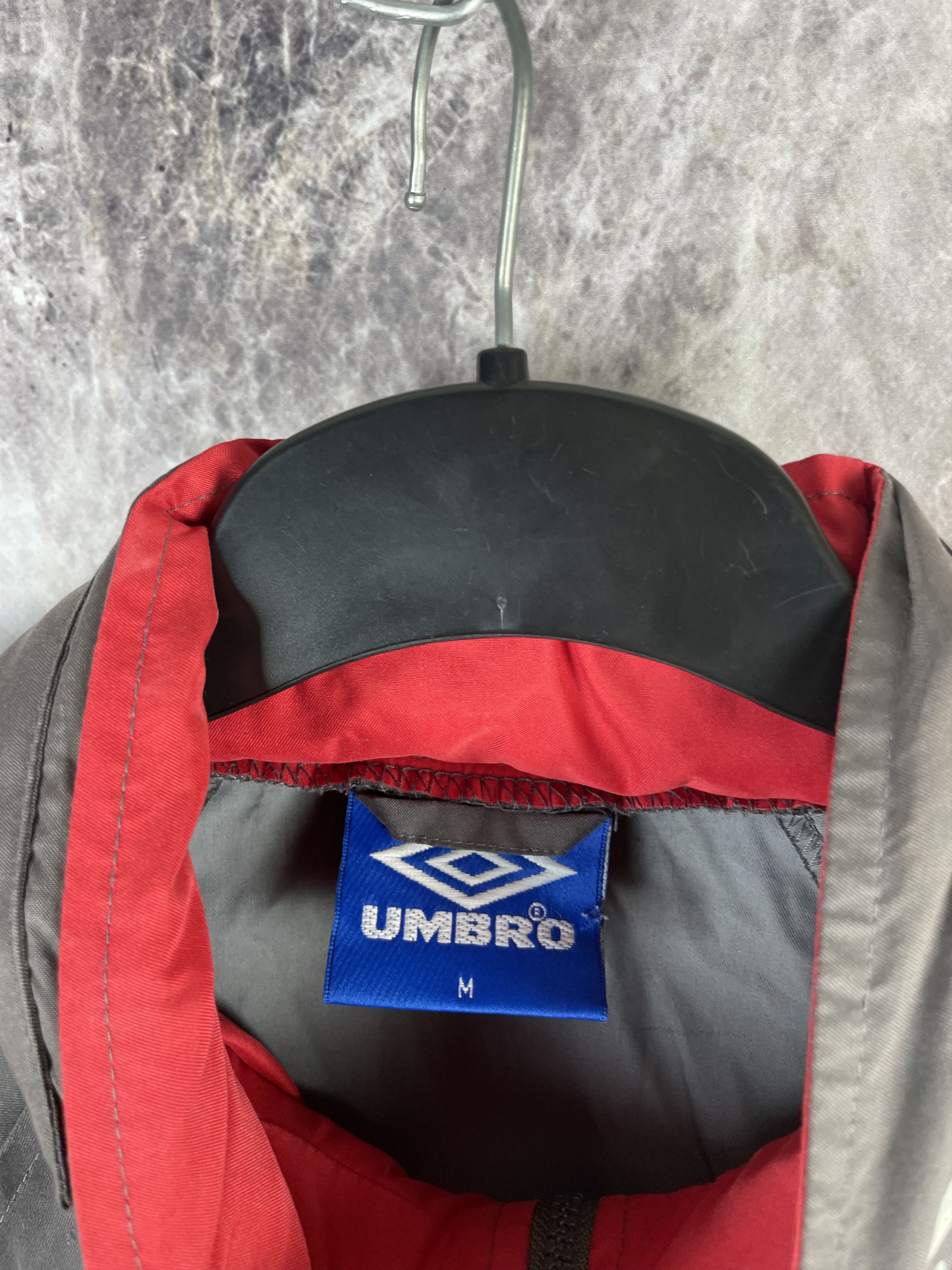 Umbro Vintage 90s🔥 UMBRO Football Pro Training Zipper Size US M / EU 48-50 / 2 - 7 Thumbnail