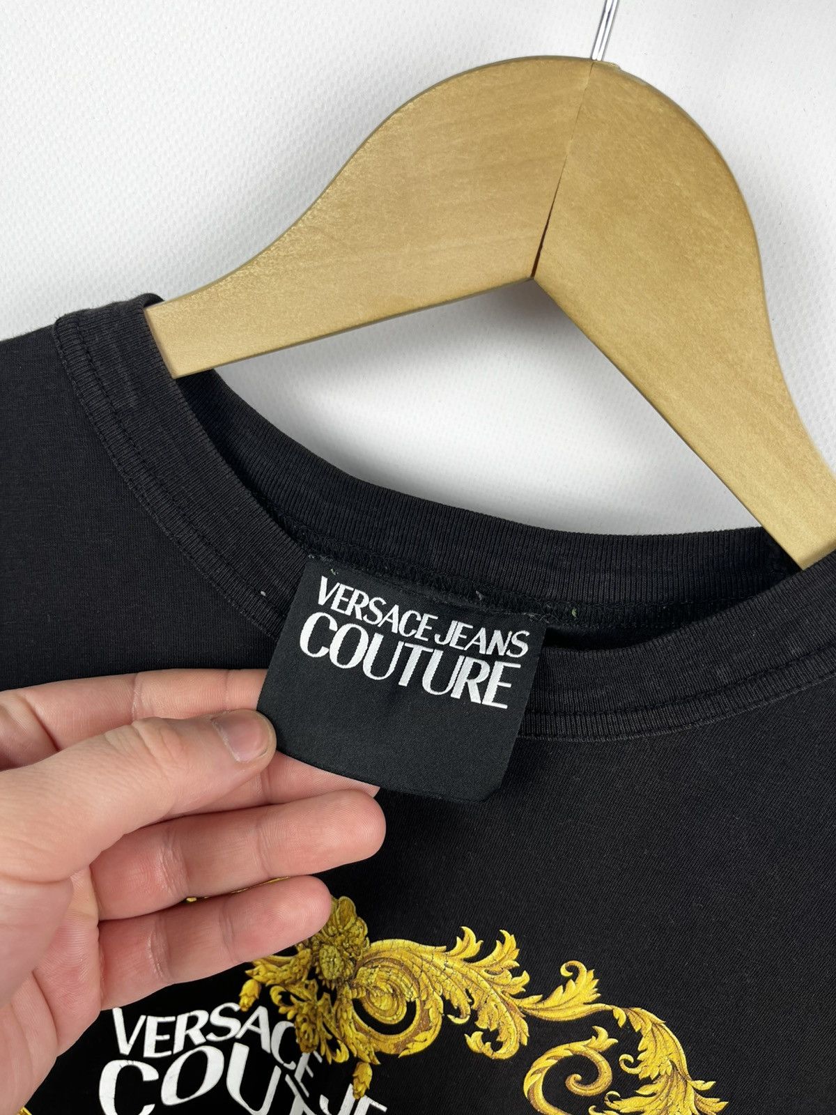 Versace Versace Jeans Couture T-Shirt Size M Black Big Logo Size US L / EU 52-54 / 3 - 5 Thumbnail