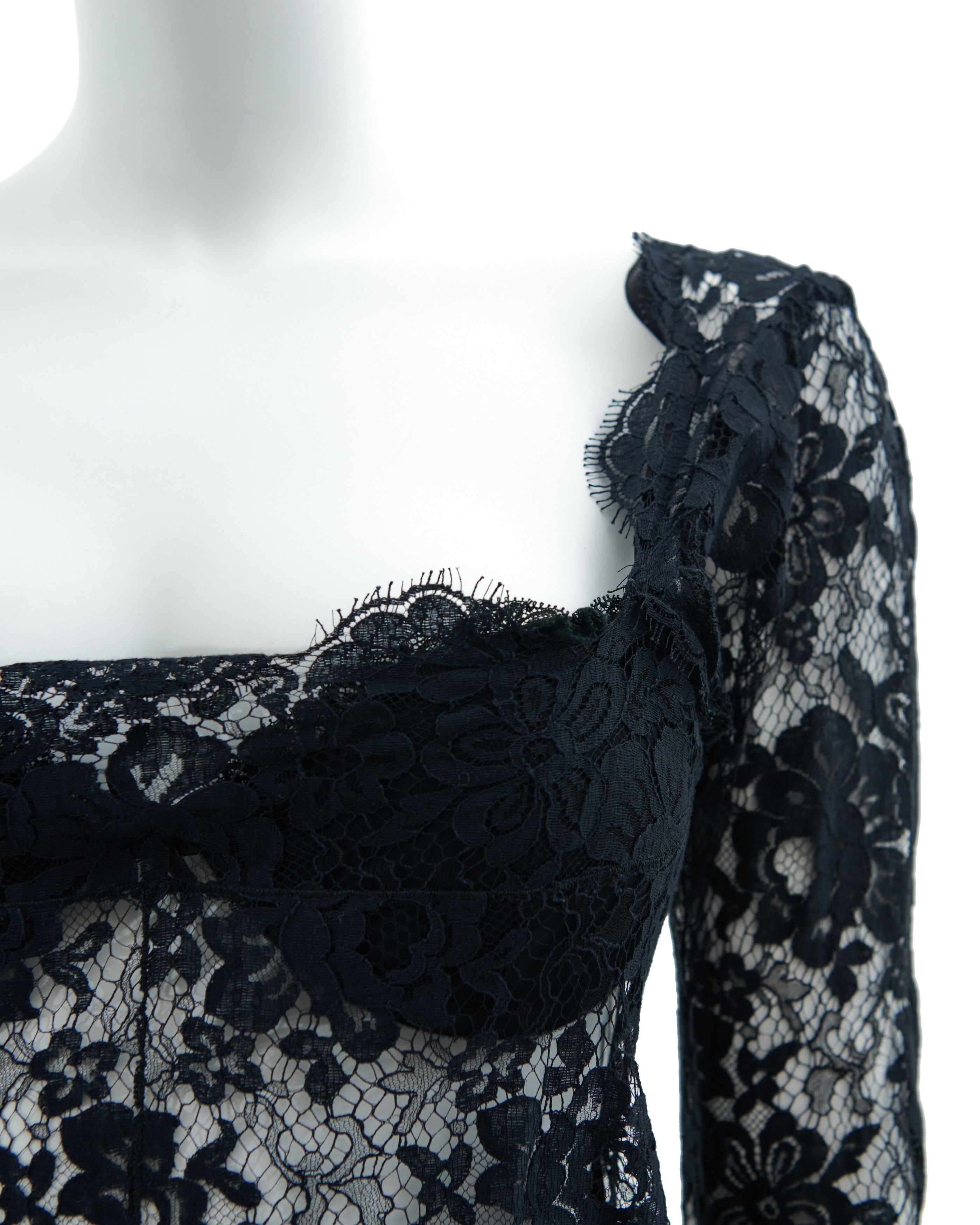 Dolce & Gabbana F/W 2001 Black lace slip dress with attached bra Size S / US 4 / IT 40 - 11 Thumbnail
