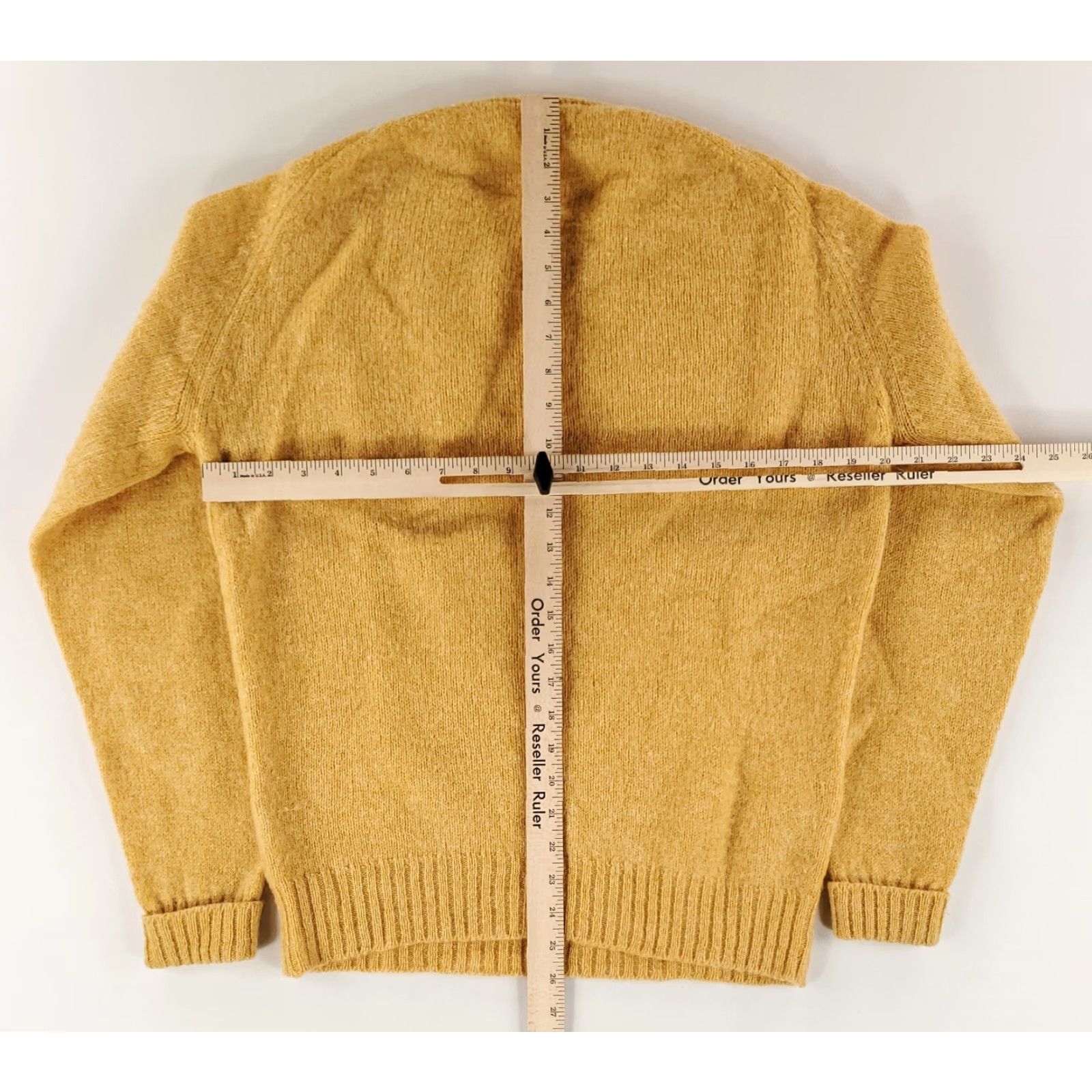 MooRER VINTAGE Cox Moore Sweater VTG 60s 70s 100% Wool Made England Yellow Crew Neck Mens L Size US L / EU 52-54 / 3 - 8 Thumbnail