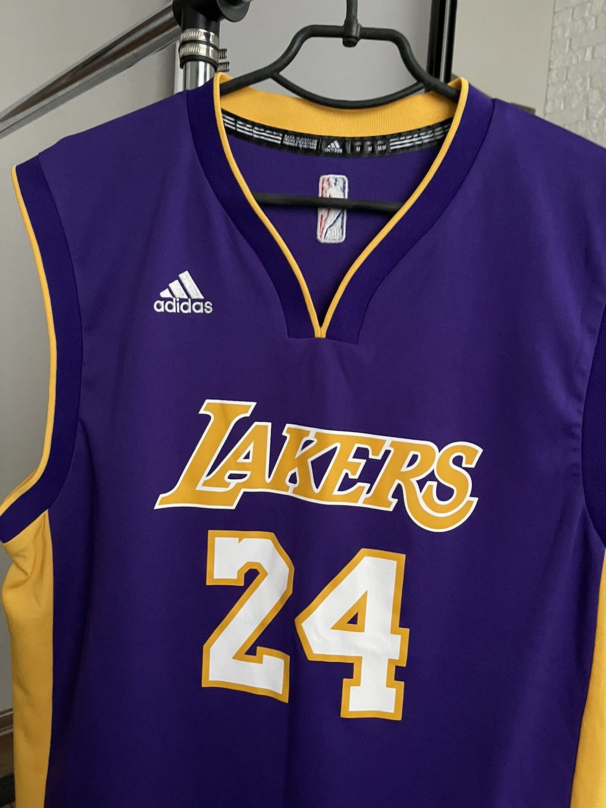 NBA Adidas Los Angeles Lakers LA Kobe Bryant Vintage NBA Jersey Size US M / EU 48-50 / 2 - 4 Thumbnail