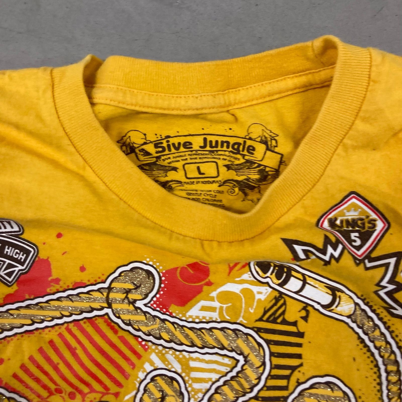 Vintage Y2K New York City graphic T-Shirt Size US L / EU 52-54 / 3 - 4 Thumbnail