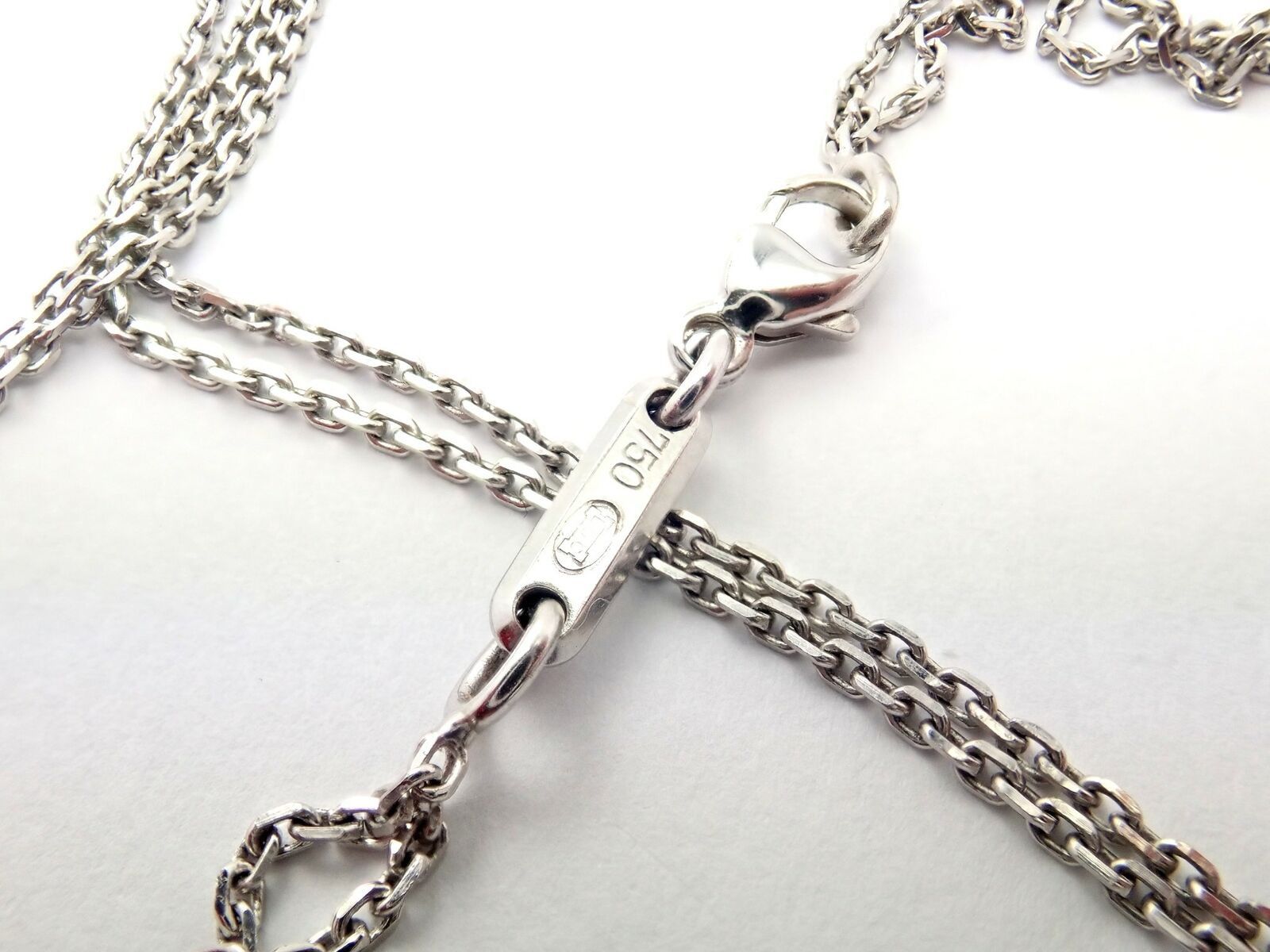 18k White Gold Large Double Happy Hearts Diamond Necklace